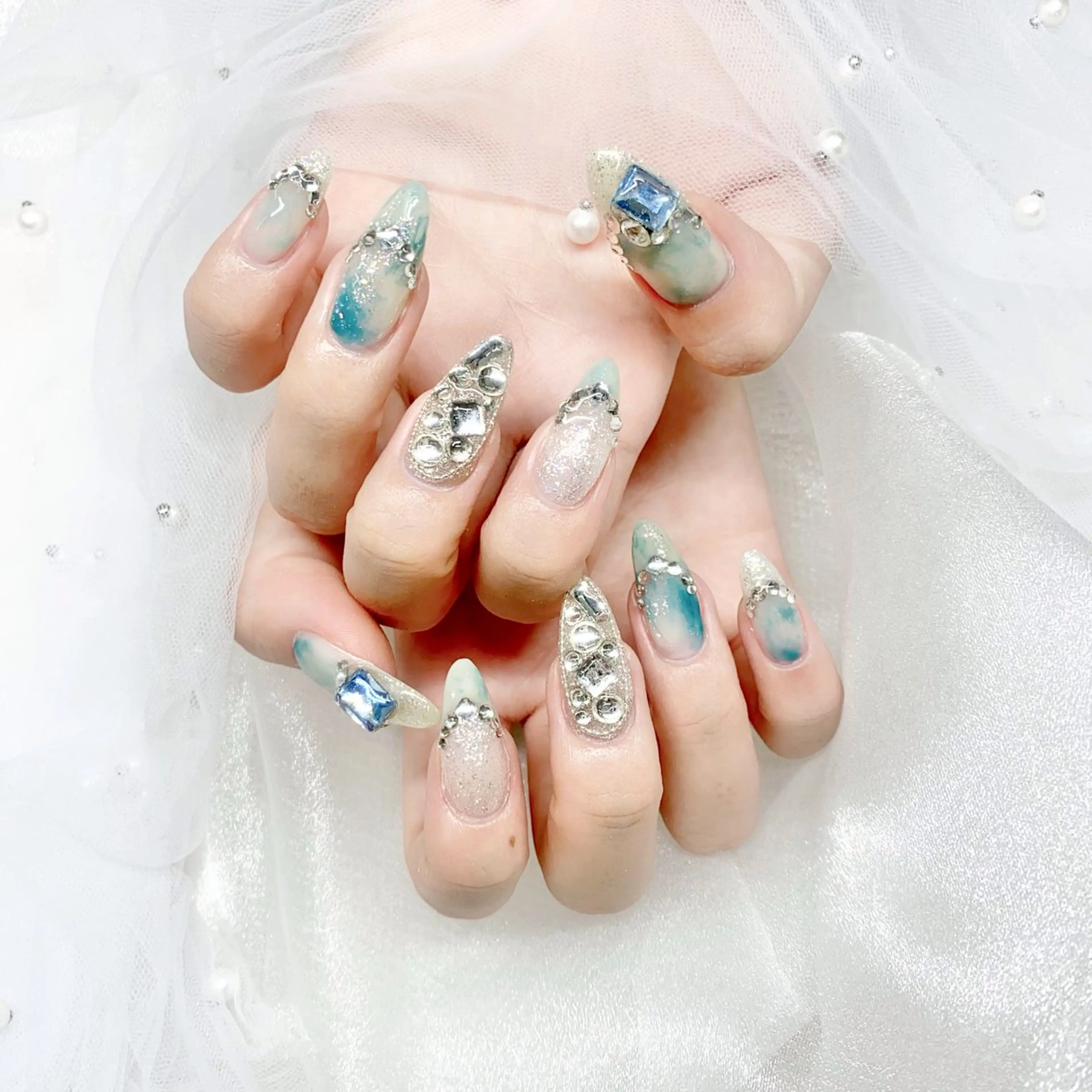 ネイル 長さ出し ジェルネイル キラキラネイル 大理石ネイル(マーブル) ニュアンスネイル Morpho nailのネイルデザイン