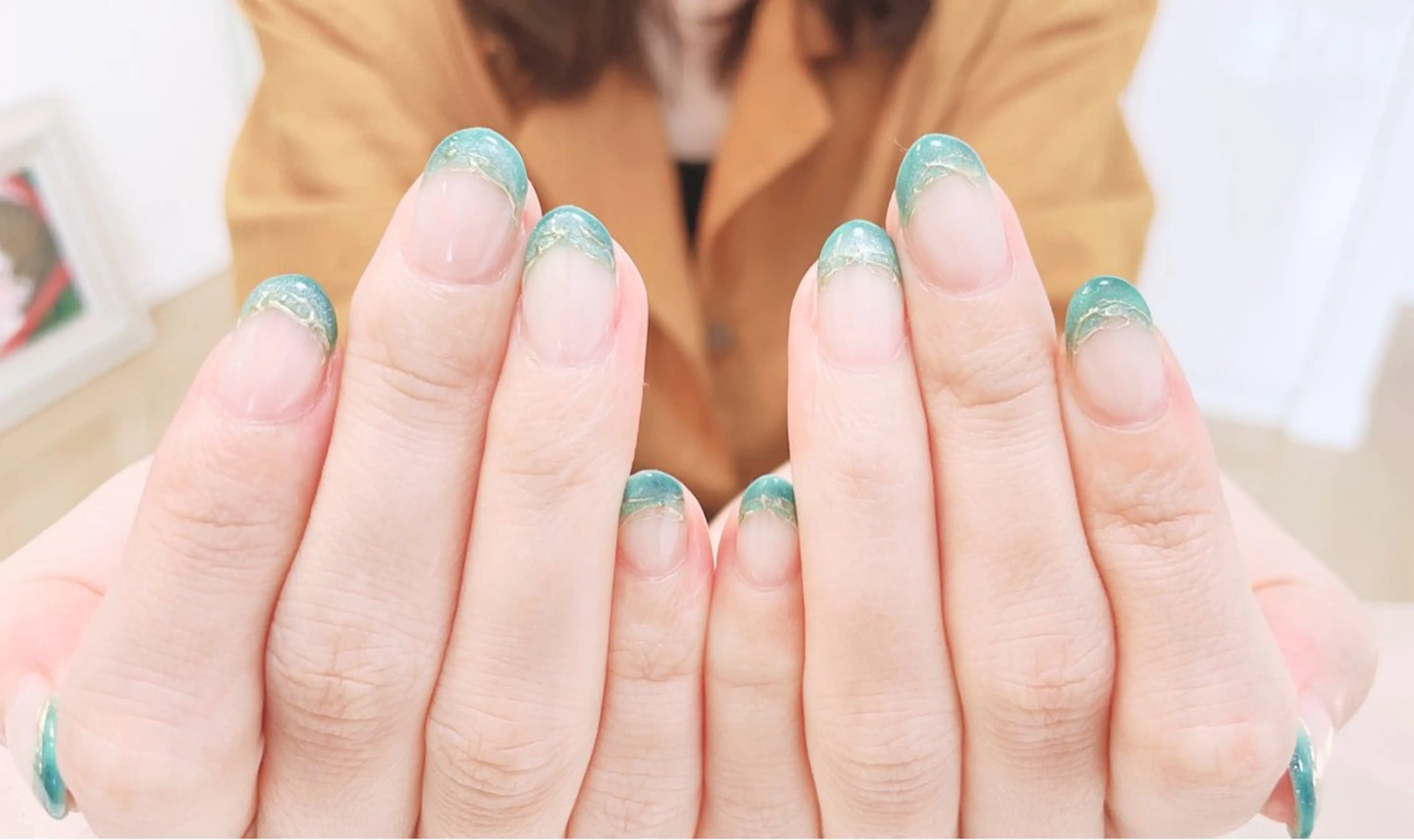 ネイル manis .のネイルデザイン