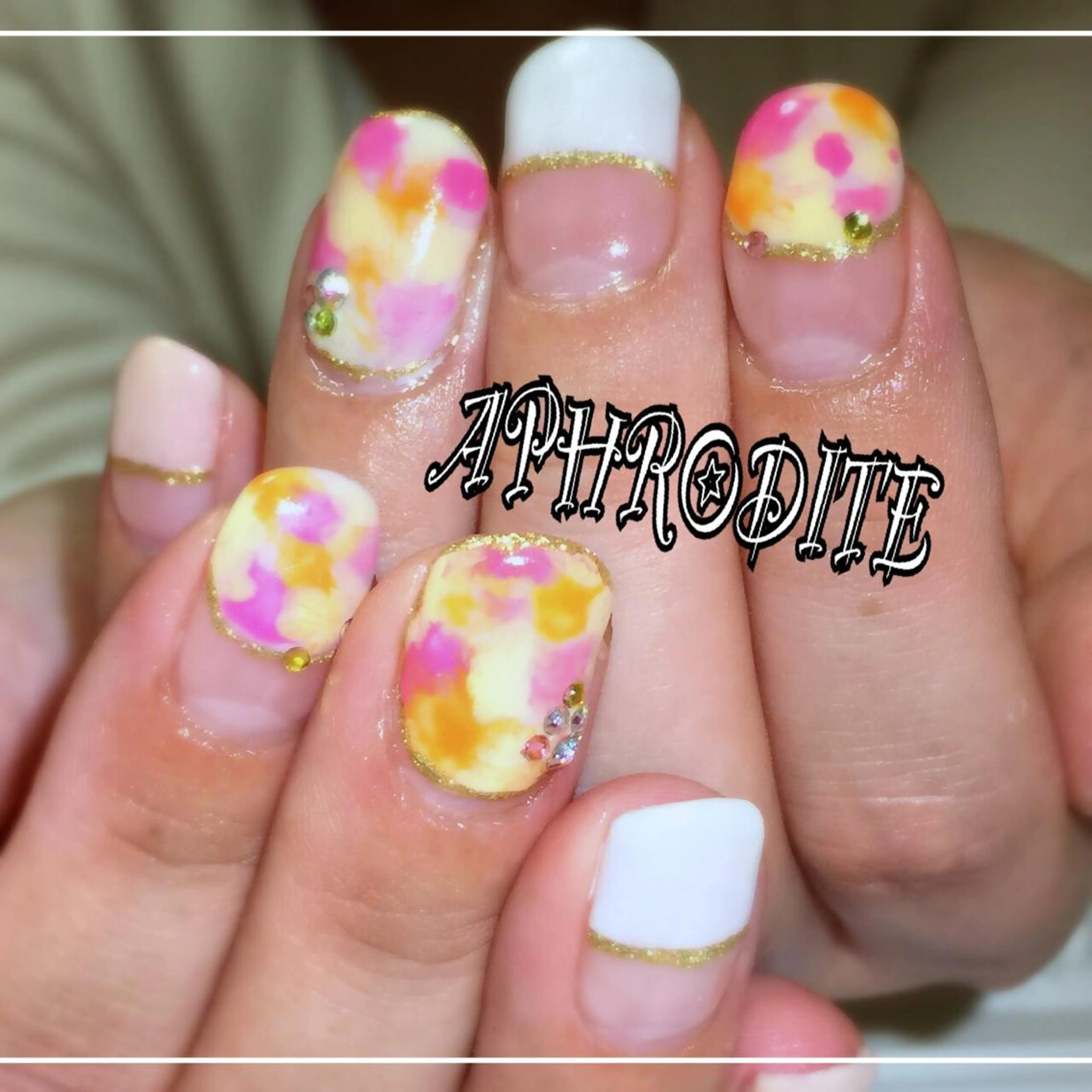 ネイル アートネイル ジェルネイル APHRODITE Nagisaのネイルデザイン