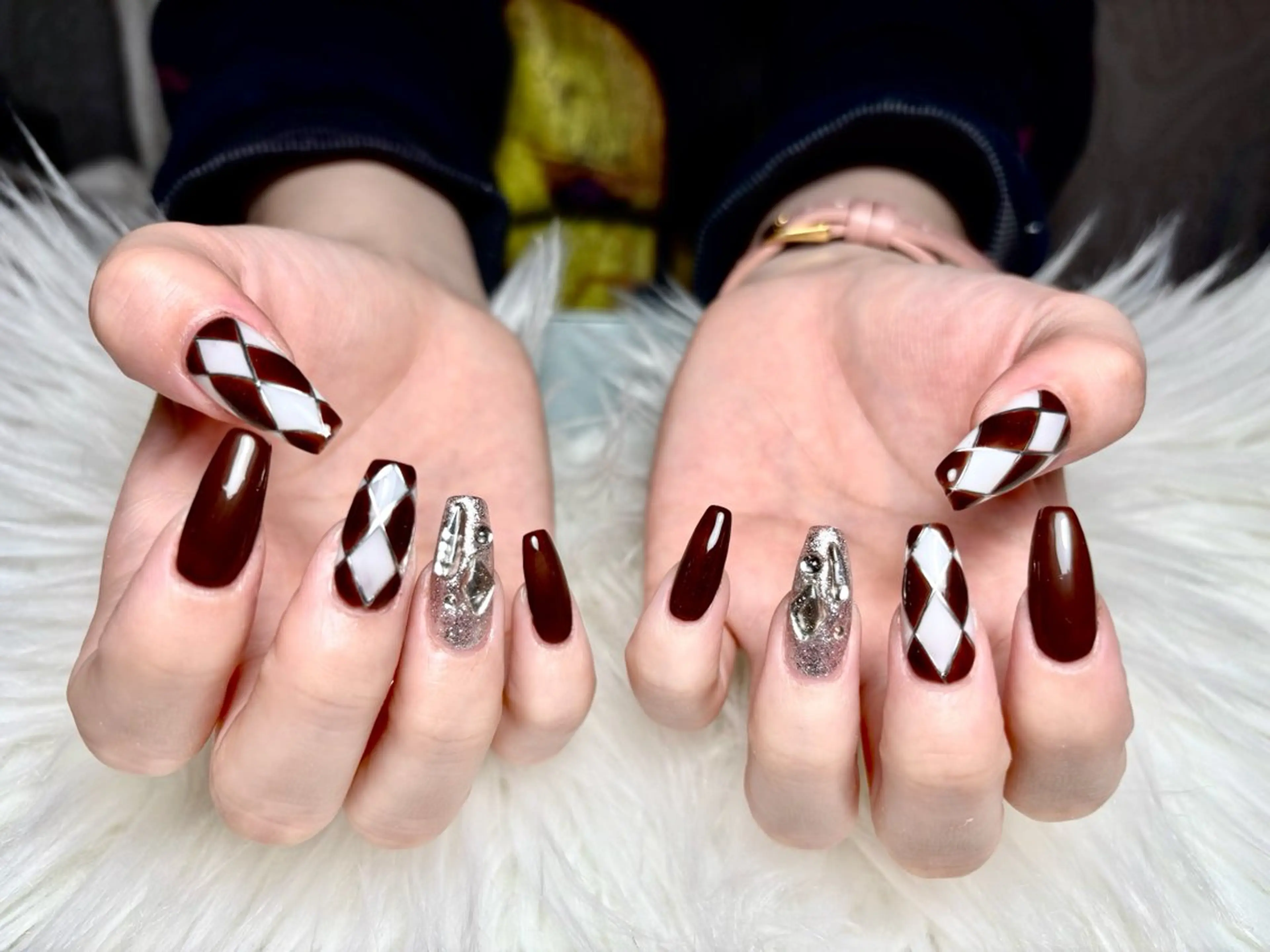 ネイル ハンドネイル ハンドケア Hi Beauty 渋谷(ネイル、ハイパーナイフ6、脂肪れいきゃく、マッサージ＆エステサロン)所属・Hi beauty 渋谷のネイルデザイン