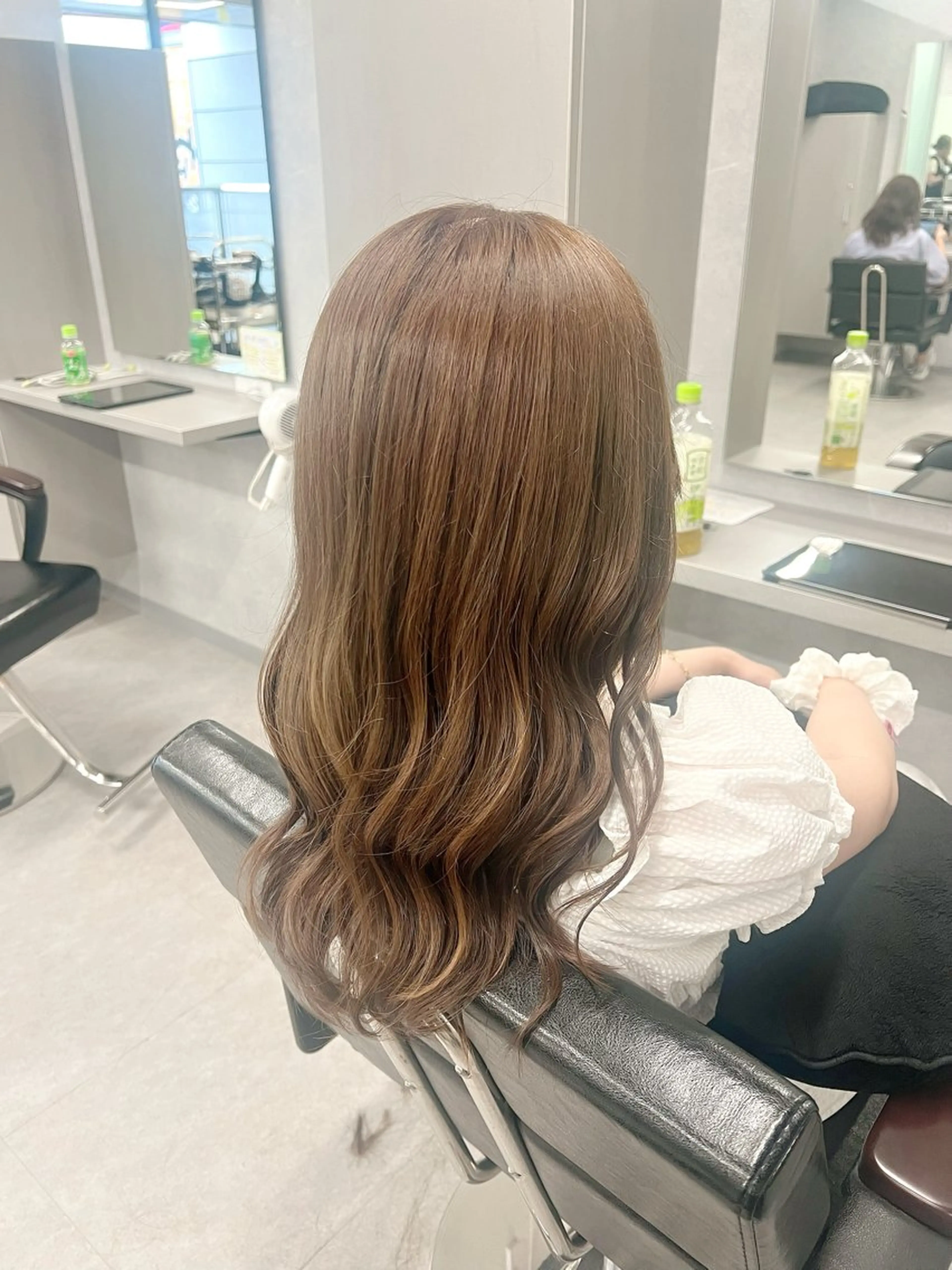 ロング ヘアカラー newi所沢 石津のヘアスタイル