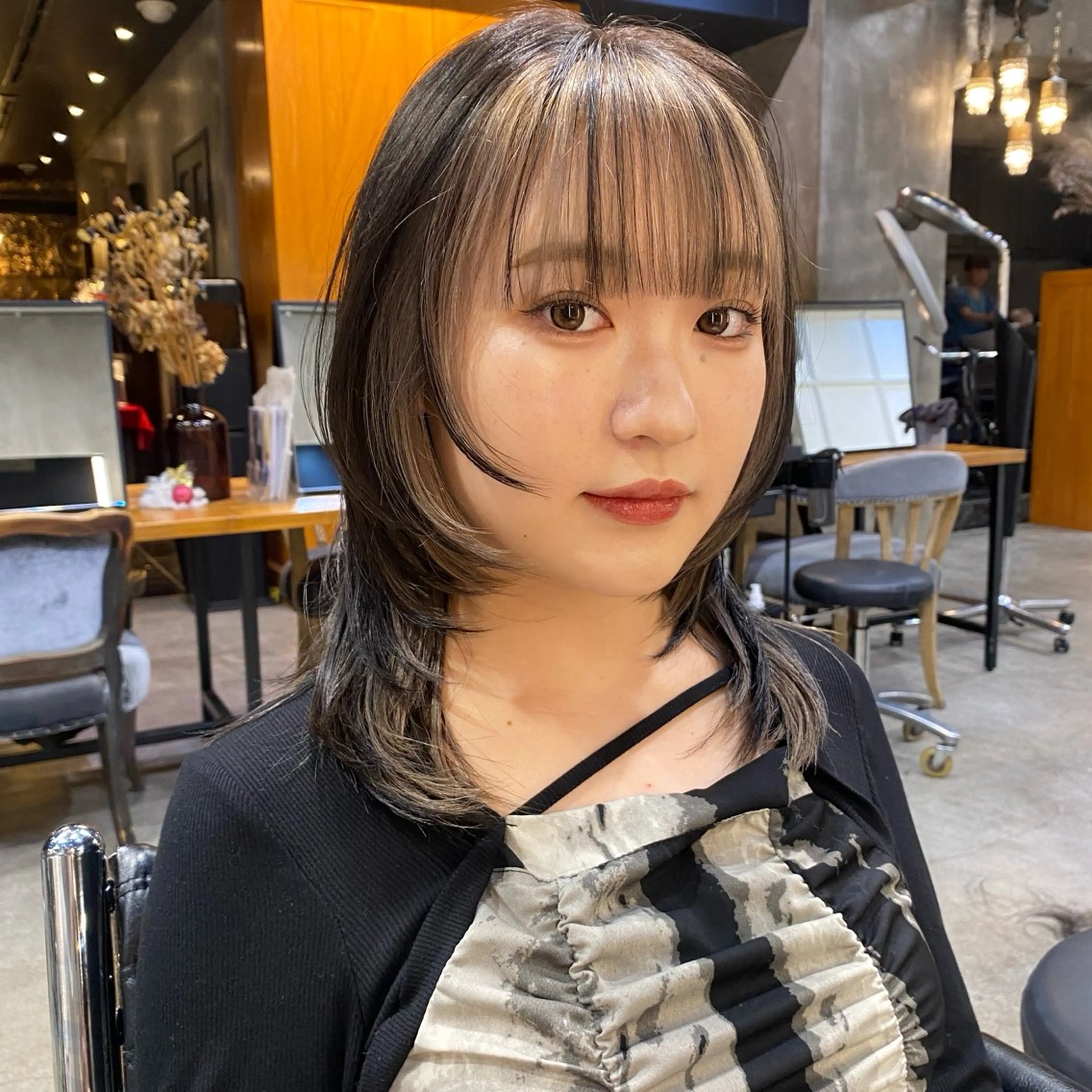 ミディアム カラー ブリーチ インナーカラー 💈ishizuka seiji💈のヘアスタイル