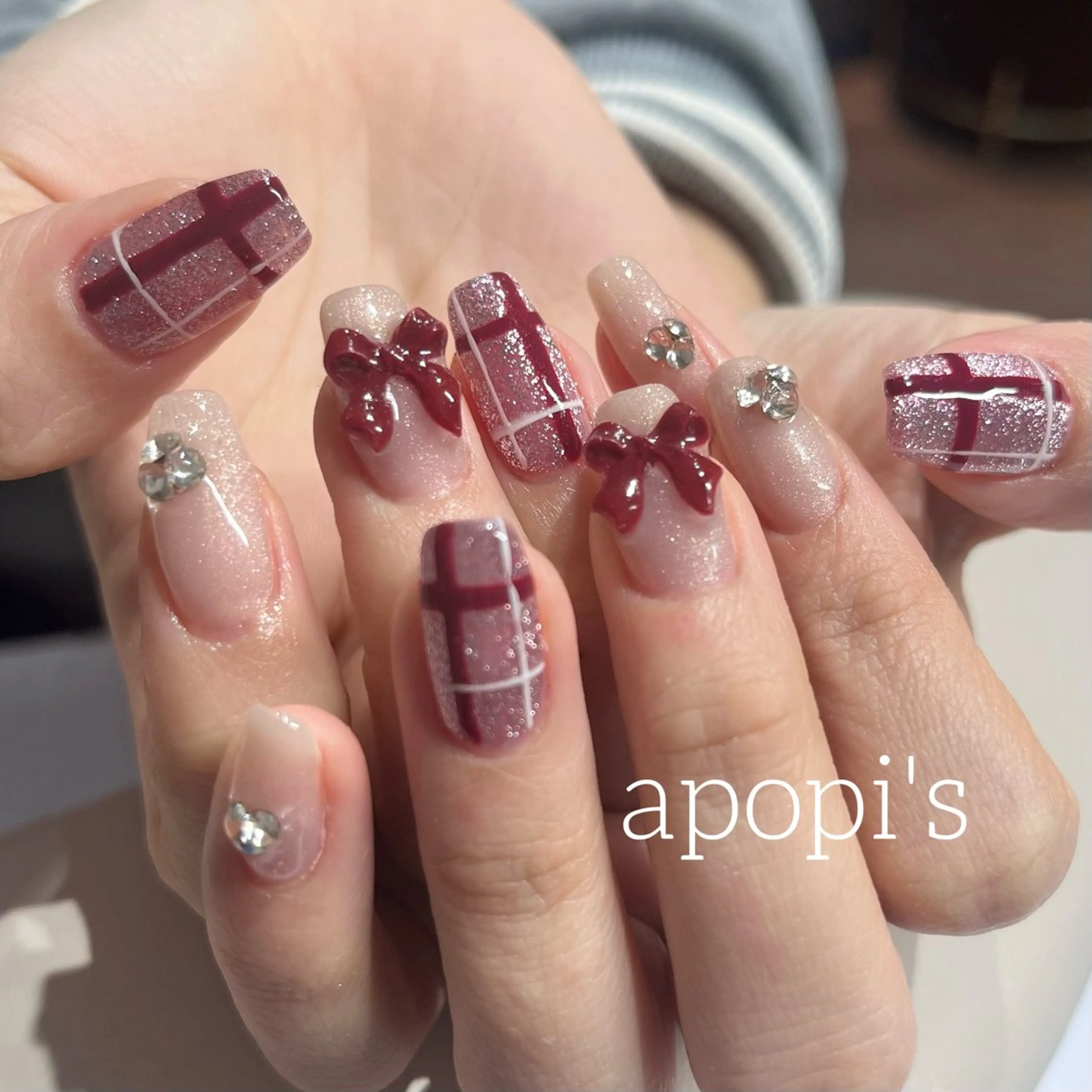 ネイル ハンドネイル apopi's所属・apopis＊ close23:00のネイルデザイン