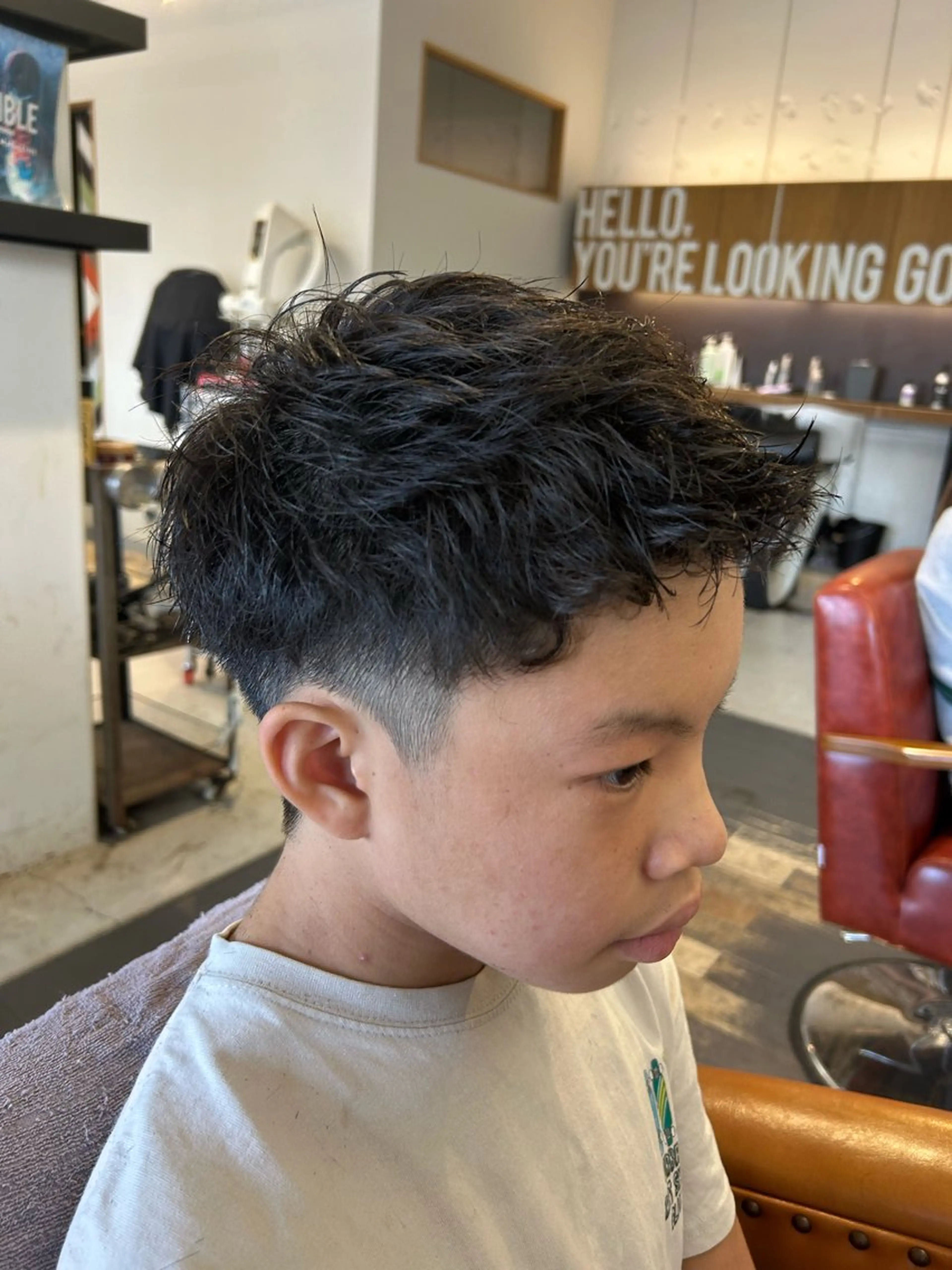 ショート メンズ メンズパーマ 学生（メンズ向け） くせ毛 学生 guinness所属・★美容柱★ 🔥はると🔥のヘアスタイル