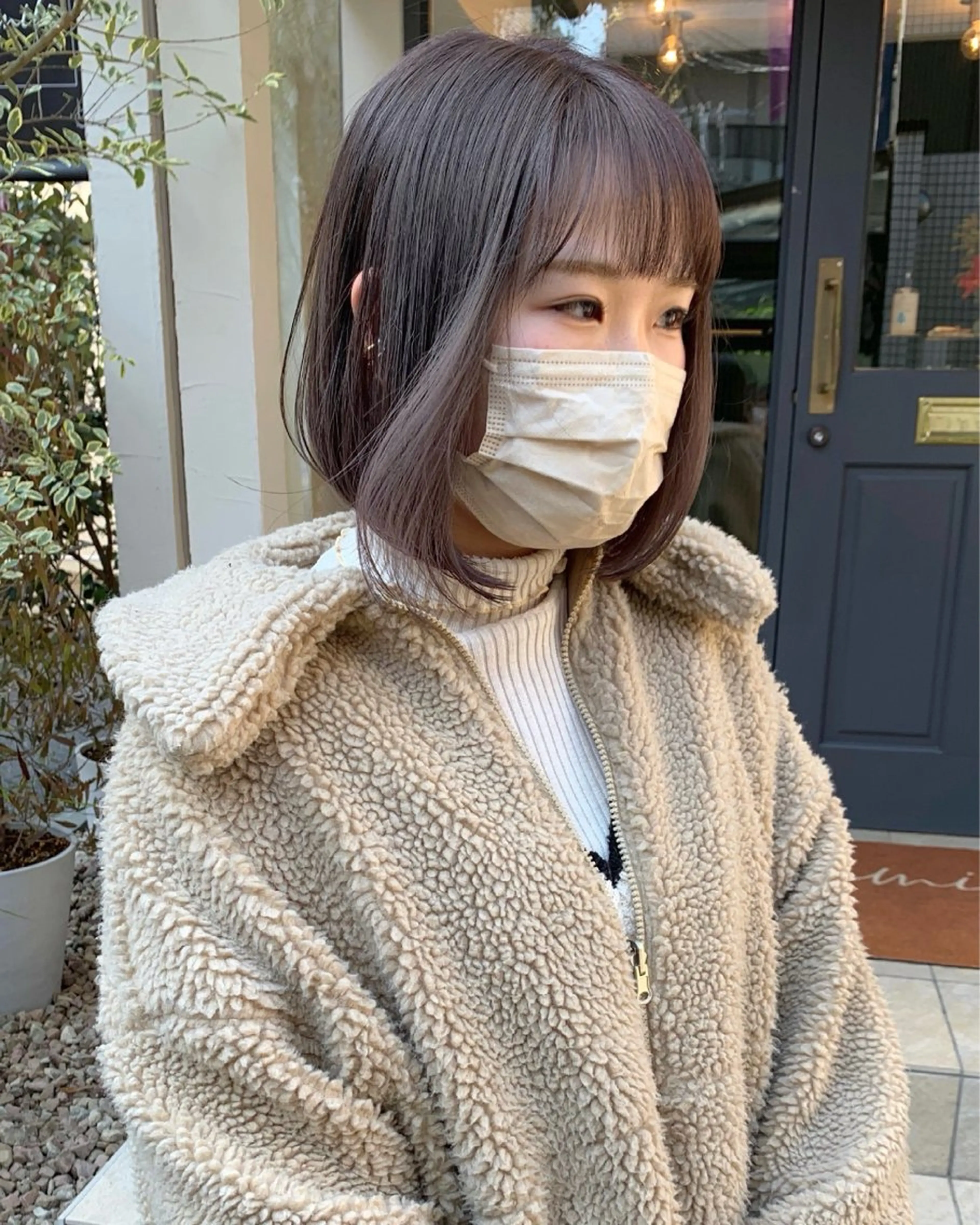ショート カラー ブリーチ グレージュ ラベンダーカラー ラベンダーグレージュ ラベンダーグレー カット ヘアカラー レイヤーカット🪄 耳ツボ🎀Ayumiのヘアスタイル
