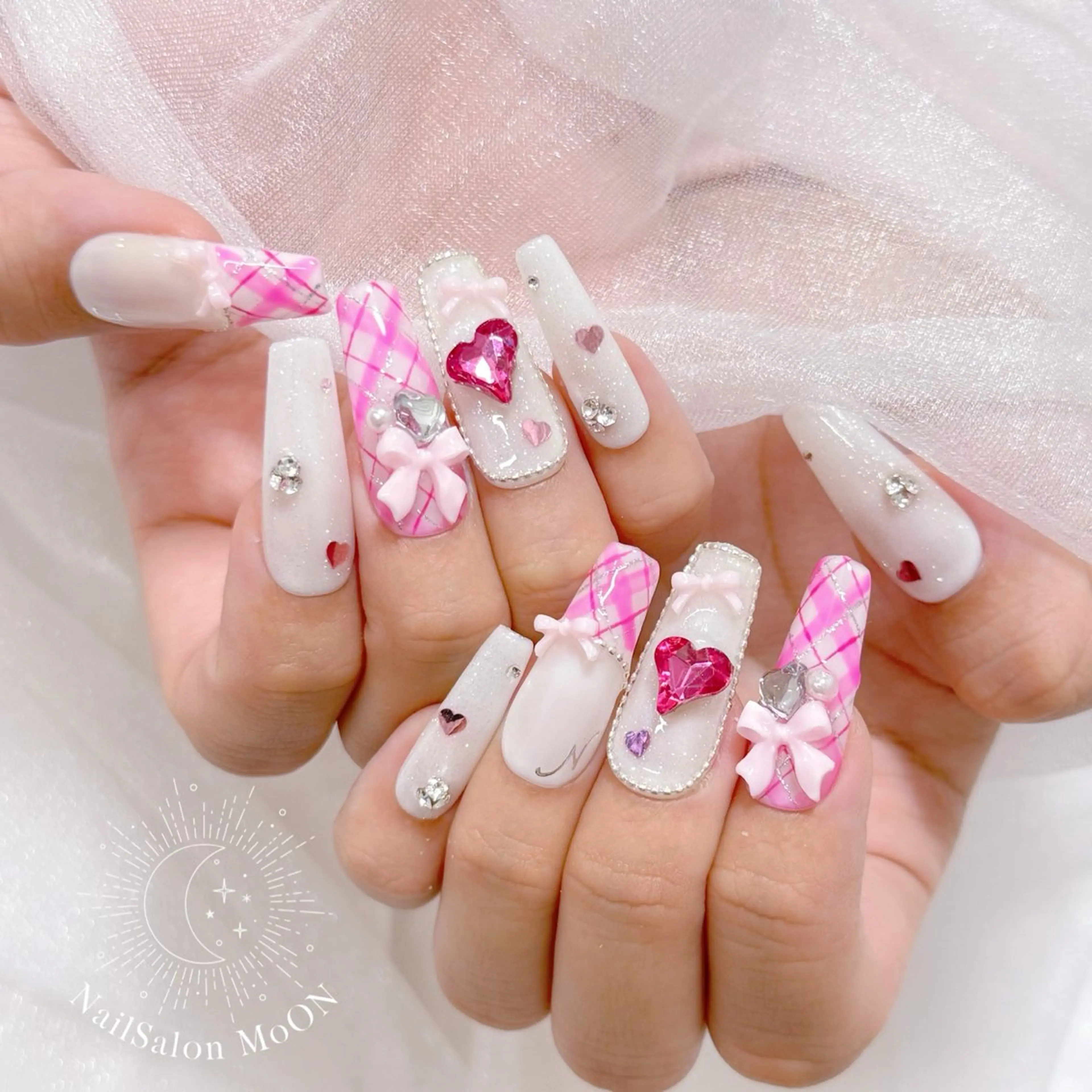 ネイル ハンドネイル ハンドケア MeGu ...❤︎のネイルデザイン