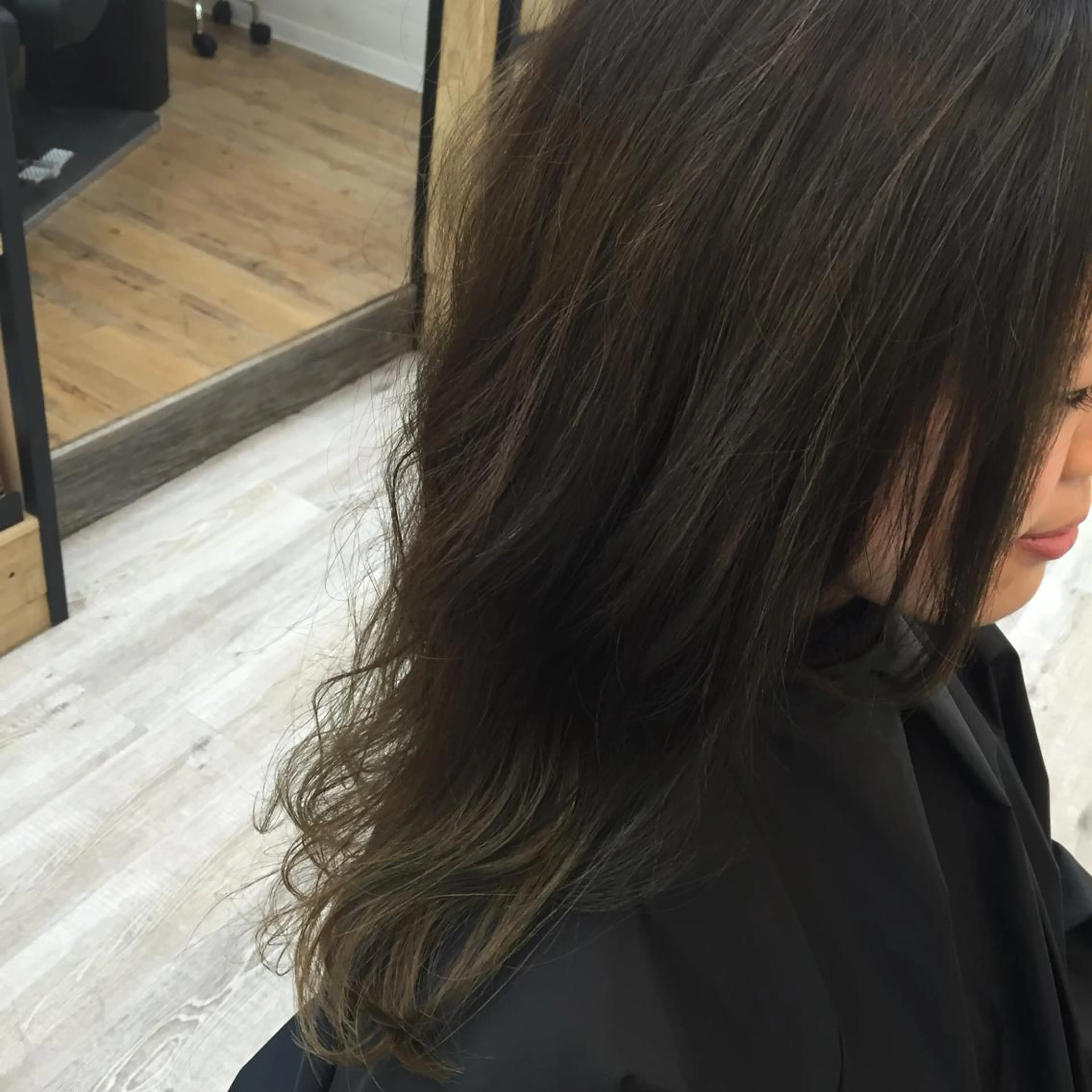 ロング カラー 前髪顔周り✂️店長 ❤️アマミヤ❤️のヘアスタイル