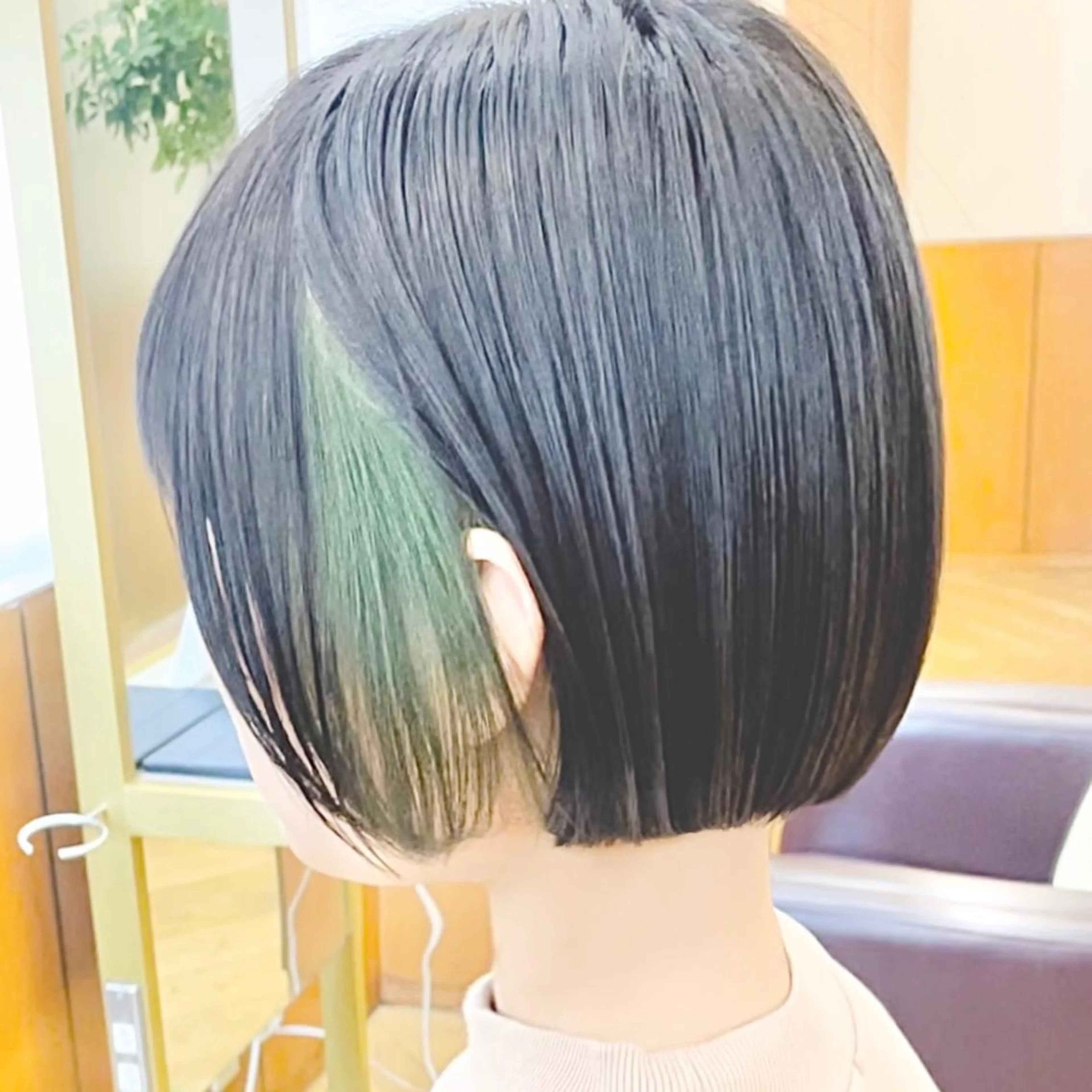 ミディアム カラー ヘアアレンジ キッズ デザインカラー イヤリングカラー インナーカラー ボブ 髪質改善 カット ヘアカラー トリートメント さわ きょうすけ/ ボブ髪質改善ショートのヘアスタイル