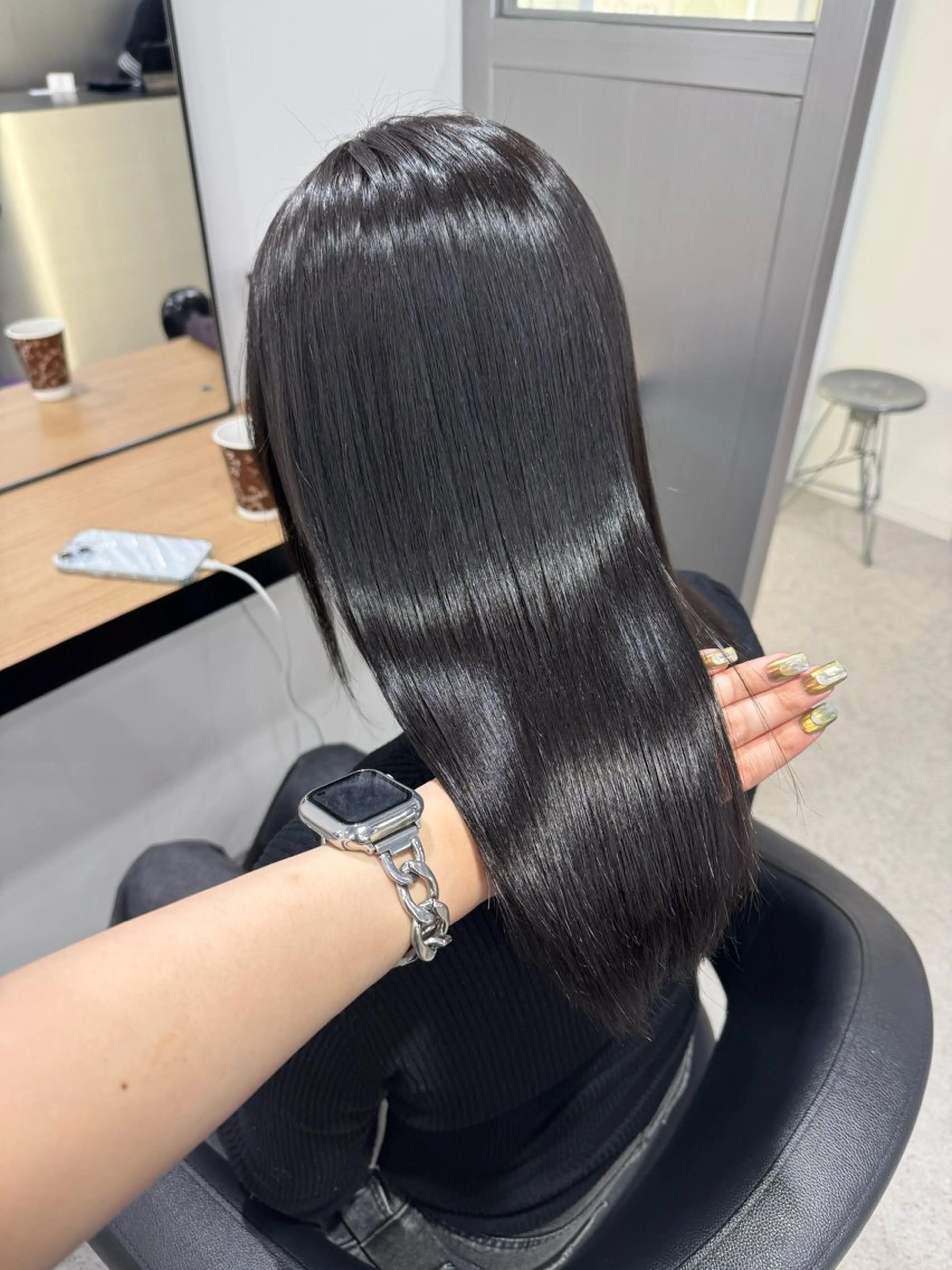 ロング カラー カット ヘアカラー 暗髪🩶ラベンダー/ ブルー/ユウナ🤍のヘアスタイル