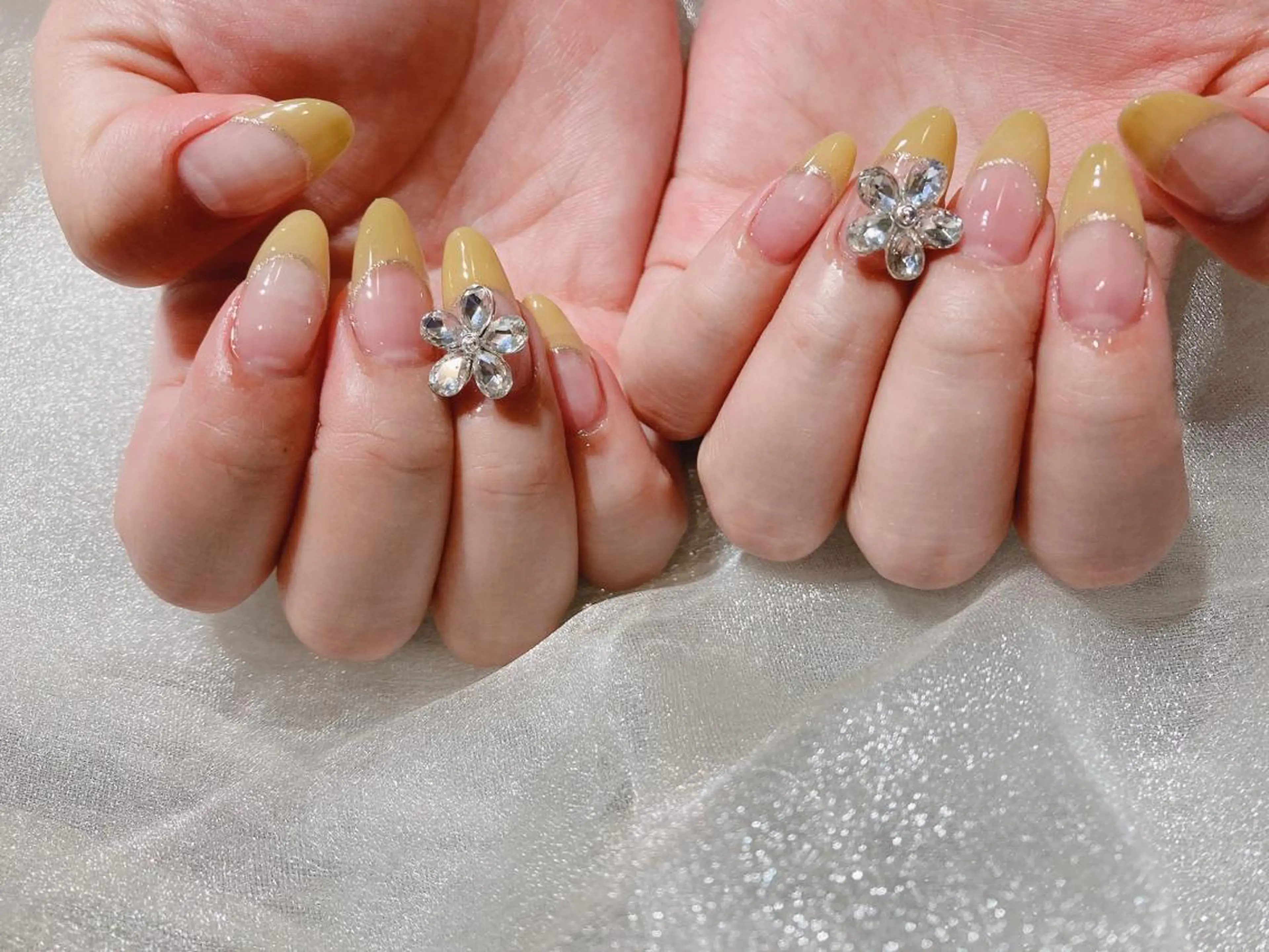ネイル フレンチネイル ラメ(グリッター) nail salon MARNI（ﾏﾙﾆ）のネイルデザイン