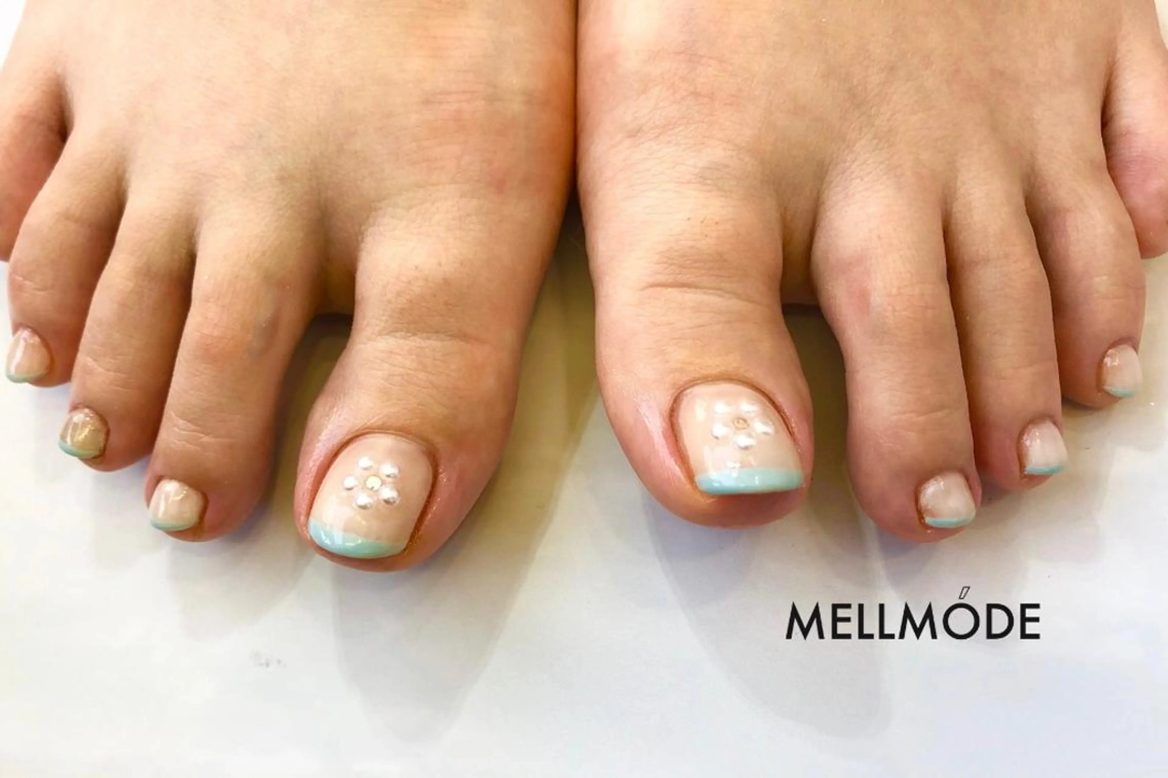 ネイル フットネイル MELLMODE所属・Nakano Kanaのネイルデザイン
