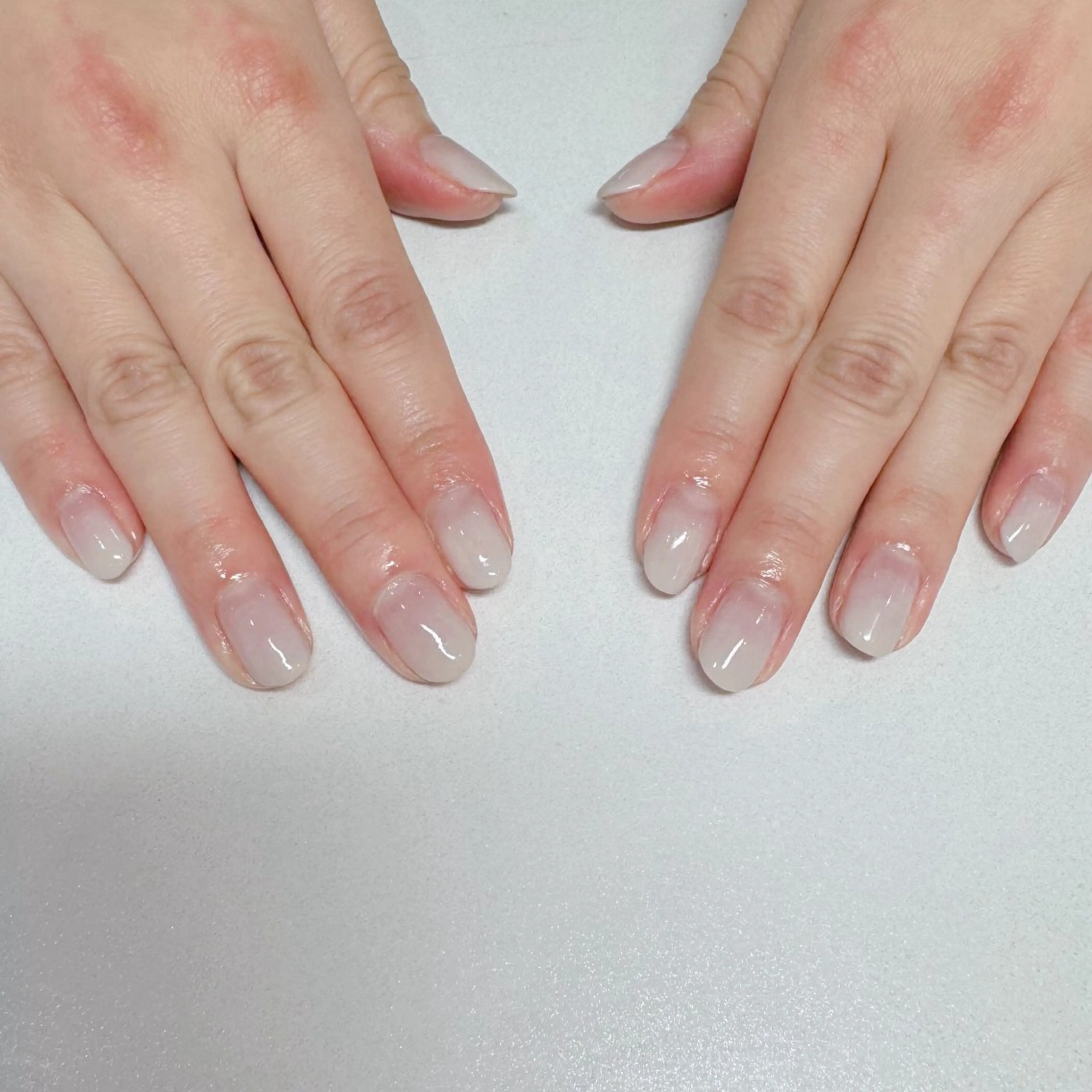 ネイル グラデーション mieux nail aireiのネイルデザイン