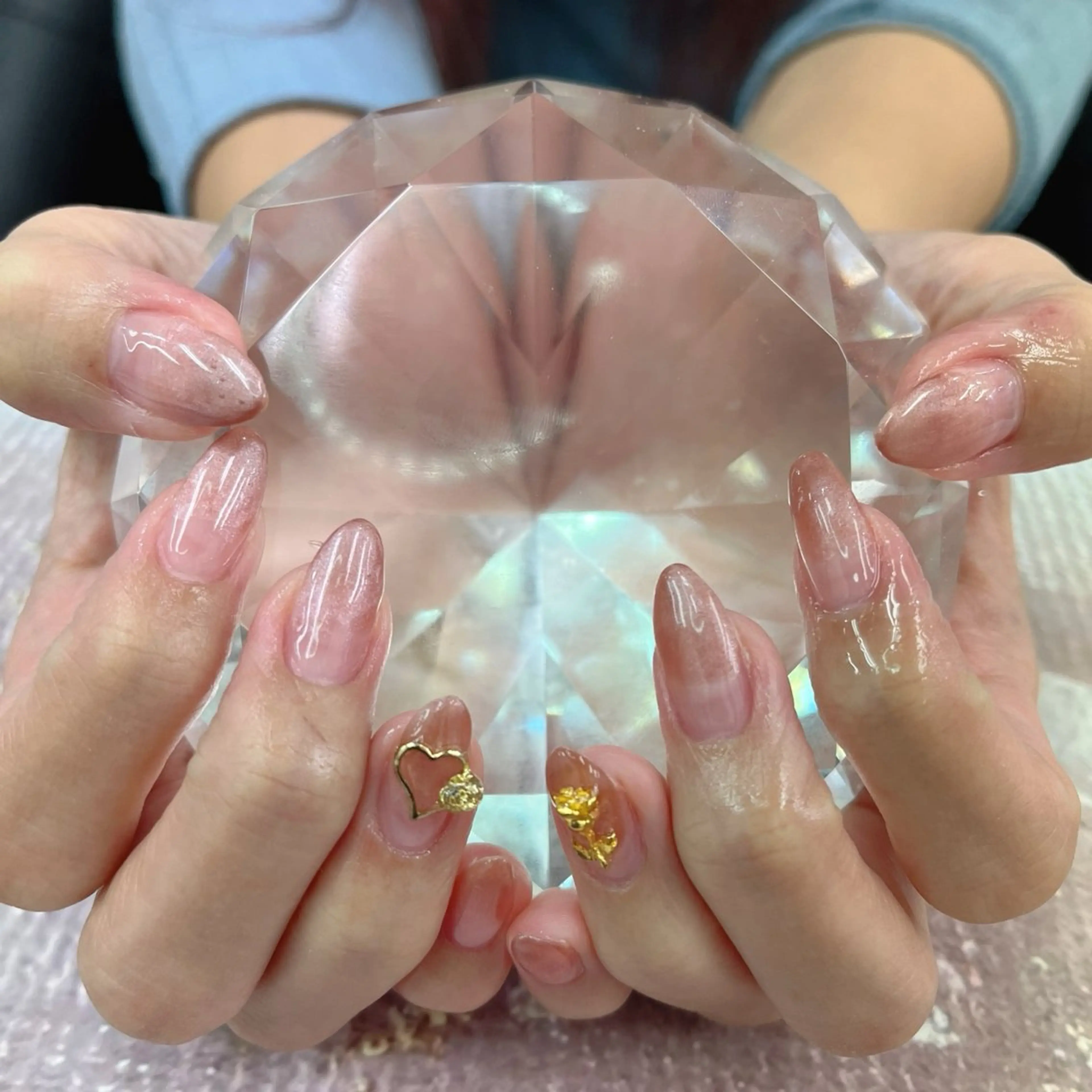 ネイル ラメ(グリッター) ラメグラデーション ブルーデイジー栄本店所属・BlueDaisy 栄本店のネイルデザイン