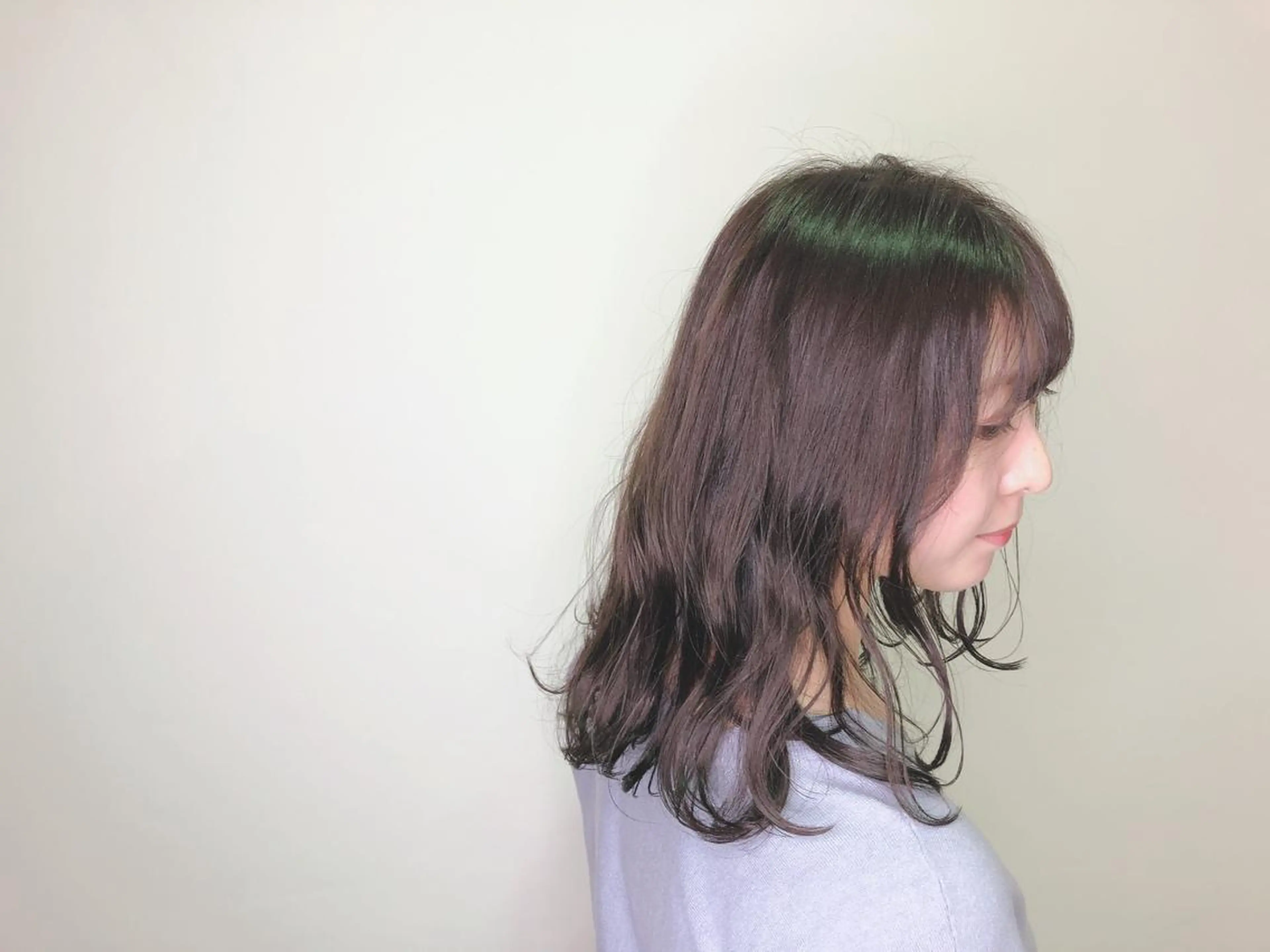 ミディアム カラー グレージュ イルミナカラー Kou所属・💜髪質改善美髪💜 星野清光のヘアスタイル