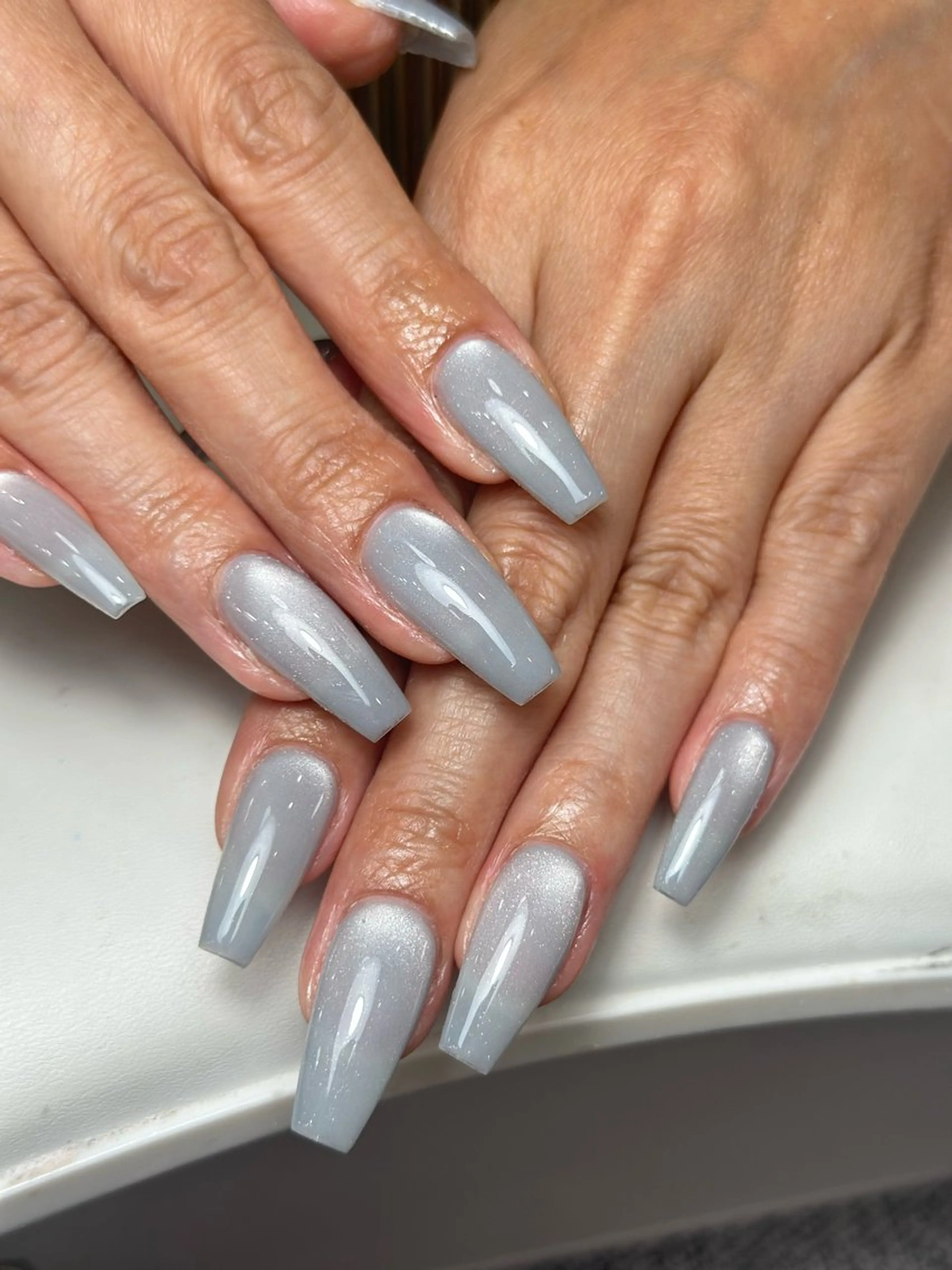 ネイル フレンチネイル グラデーション 韓国ネイル マグネットネイル シンプルネイル ハンドネイル CoMo Nail Studio所属・CoMo Nailのネイルデザイン