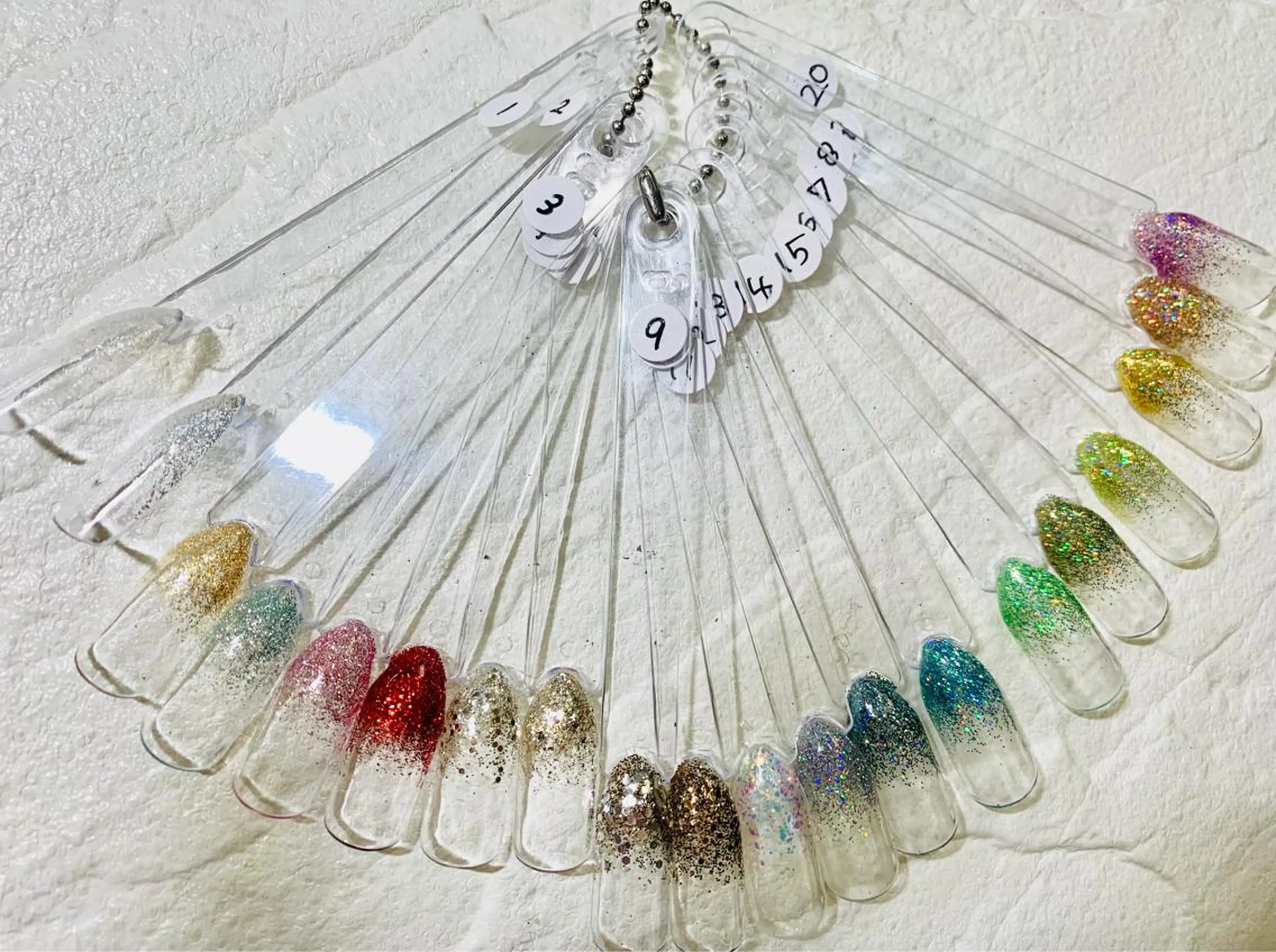 ネイル ラメ(グリッター) ハンドネイル ハンドケア Niko.nail所属・☆ YOSHIEのネイルデザイン