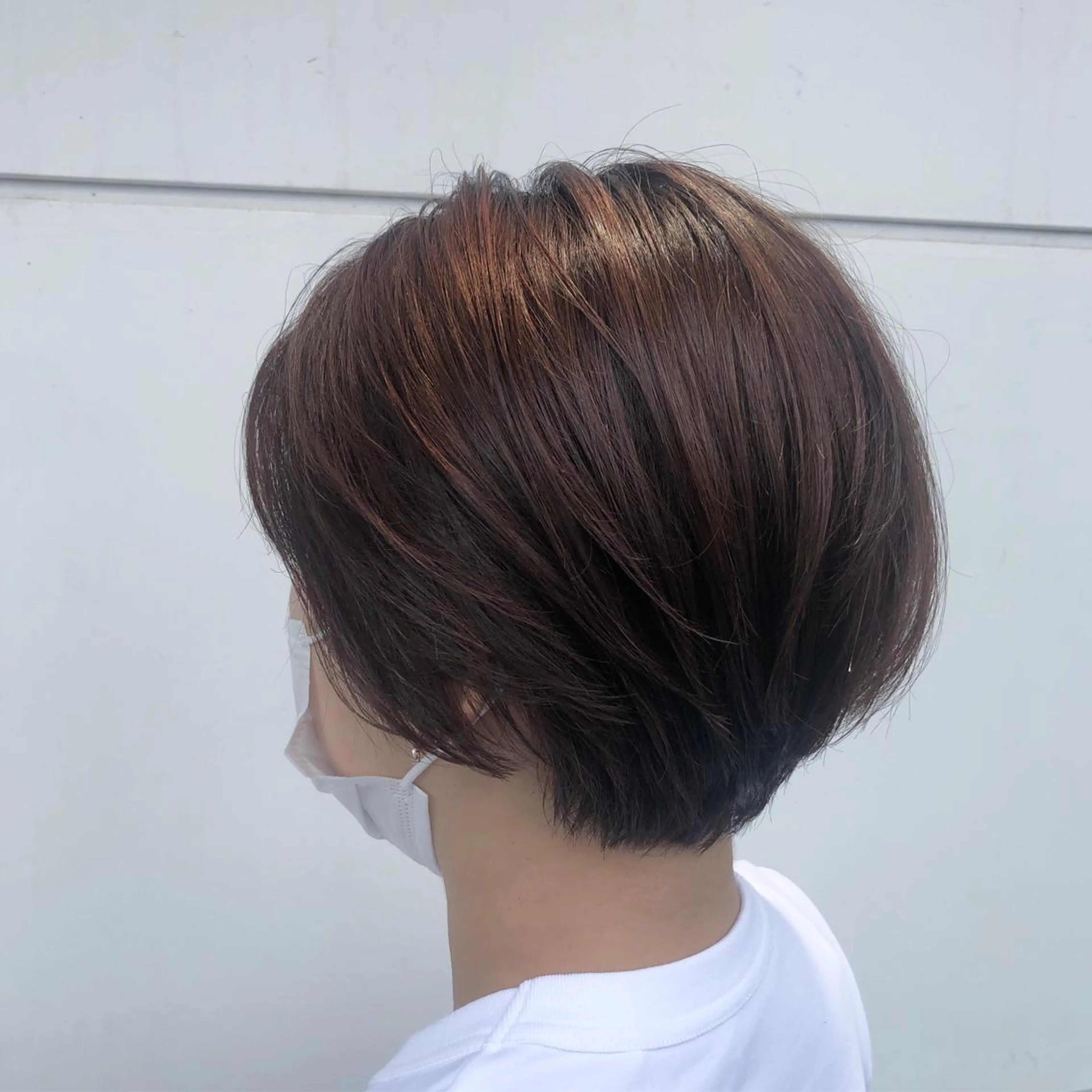 ショート カラー カトウ ユウカのヘアスタイル