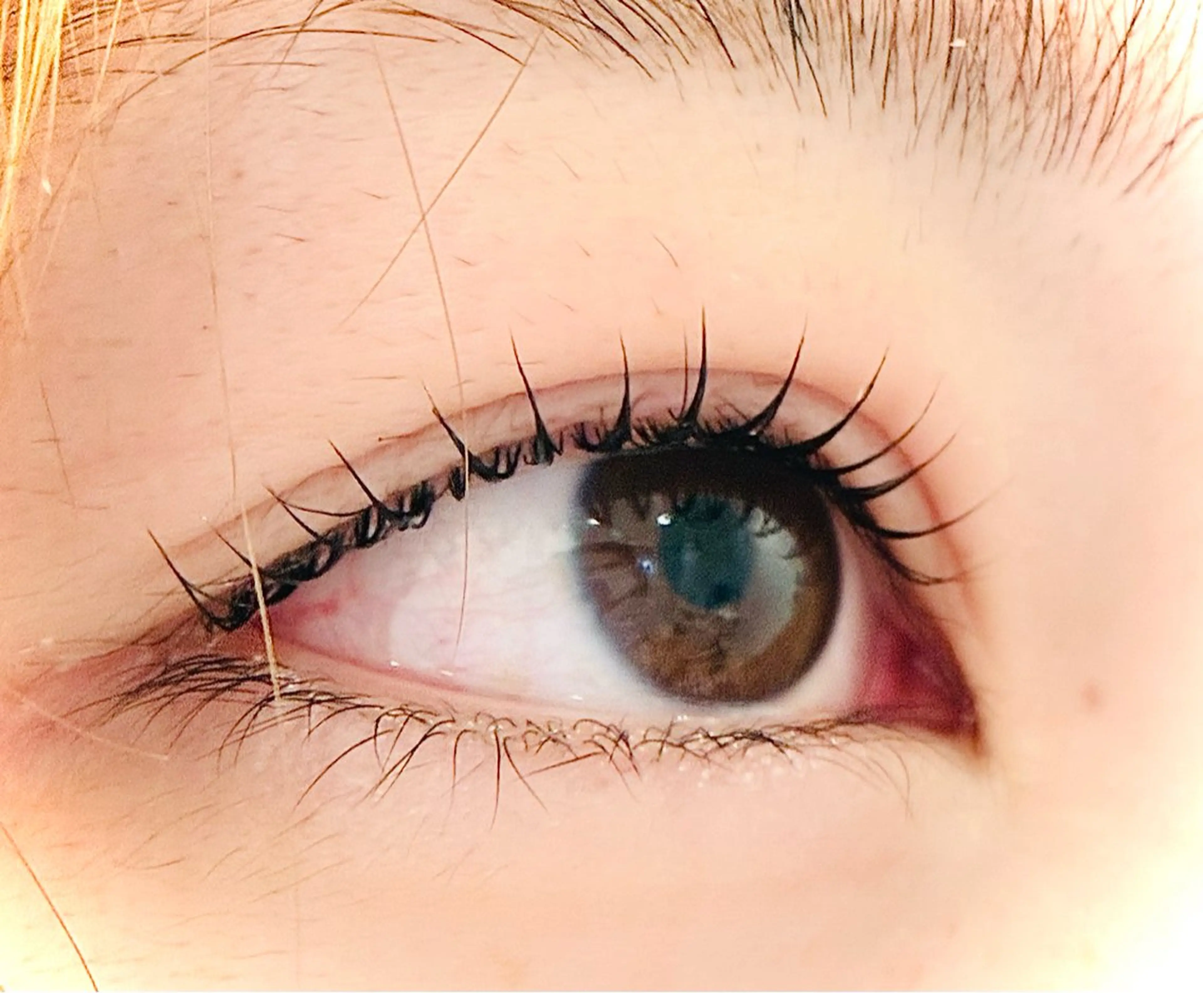 ☆次世代フラットラッシュ☆➕美容液コーティング仕上げ付きの写真