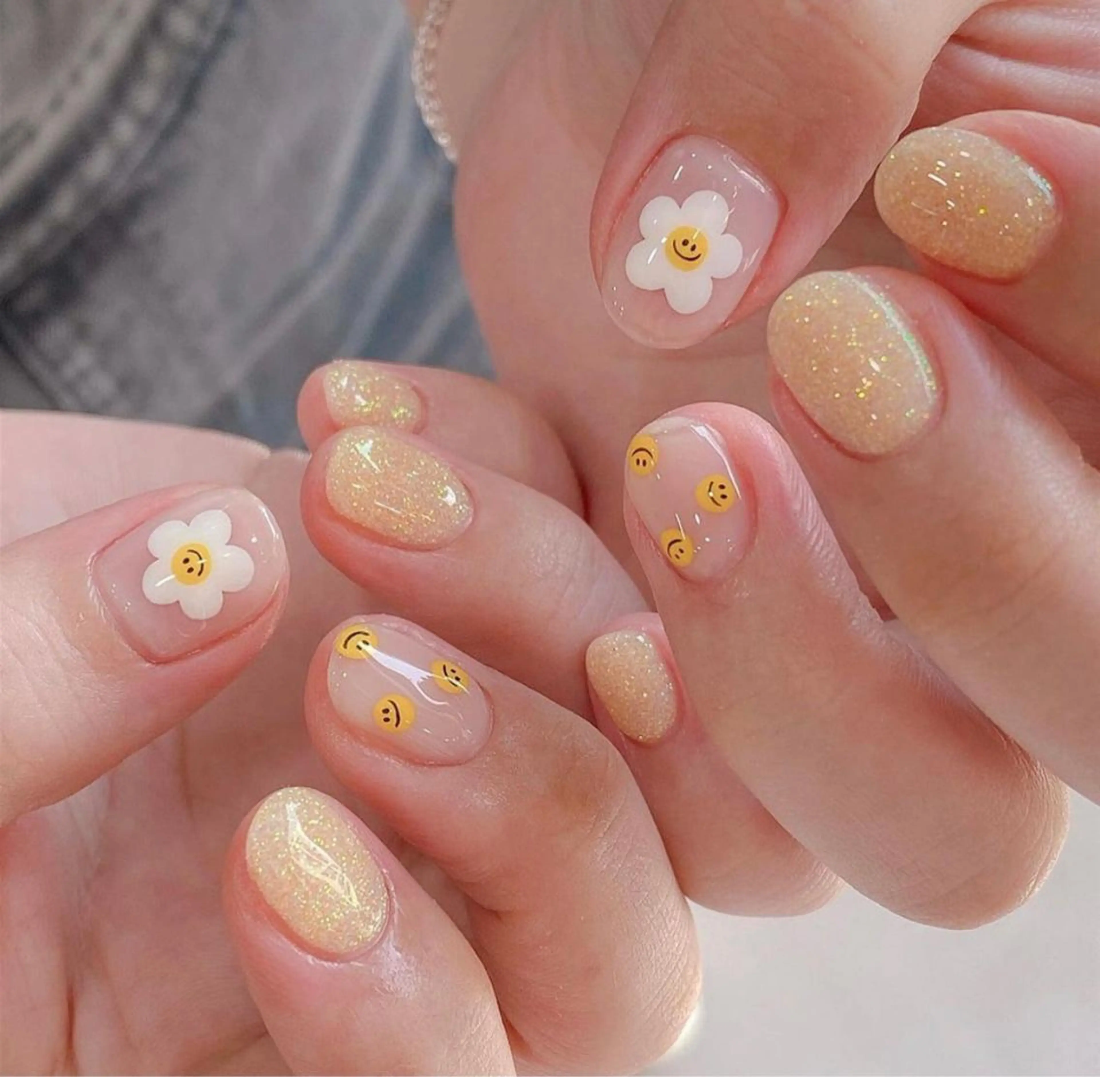 ネイル ハンドネイル ハンドケア ✨Serenity ワンホンネイルのネイルデザイン