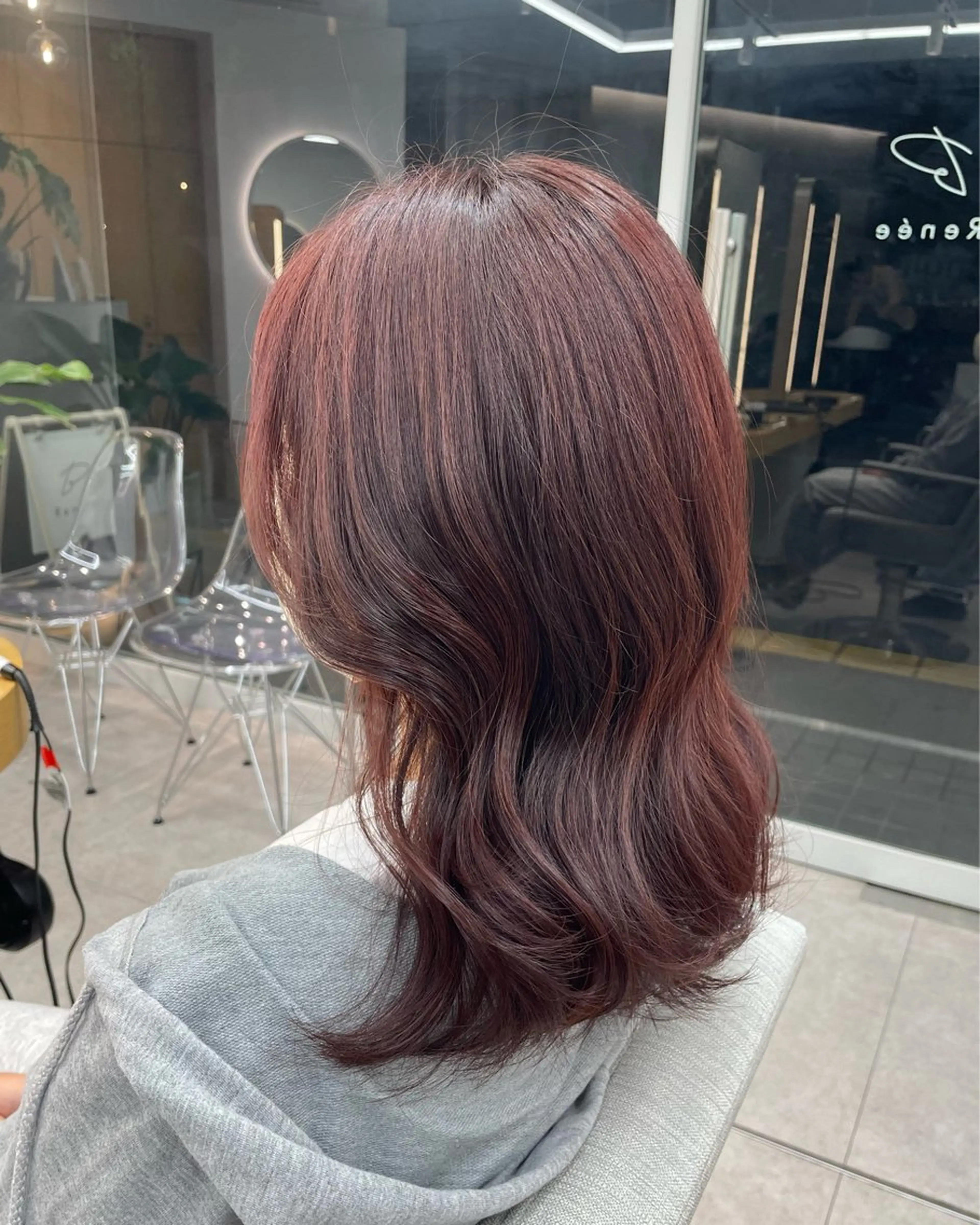 ミディアム カラー レッドカラー 澤 佑華 🎀 透明感カラーのヘアスタイル