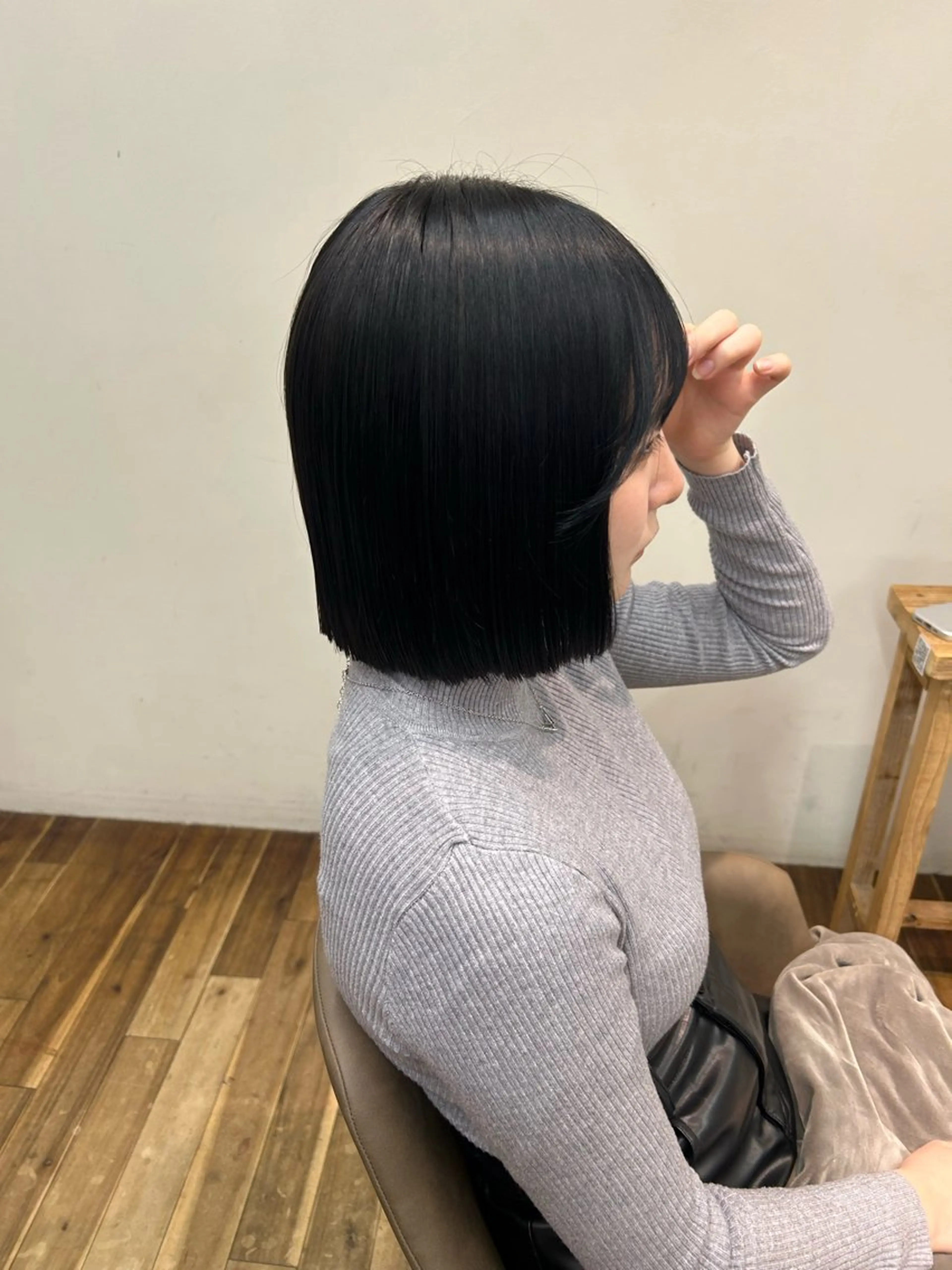 ショート 切りっぱなしボブ ボブ 谷岡 聖花のヘアスタイル