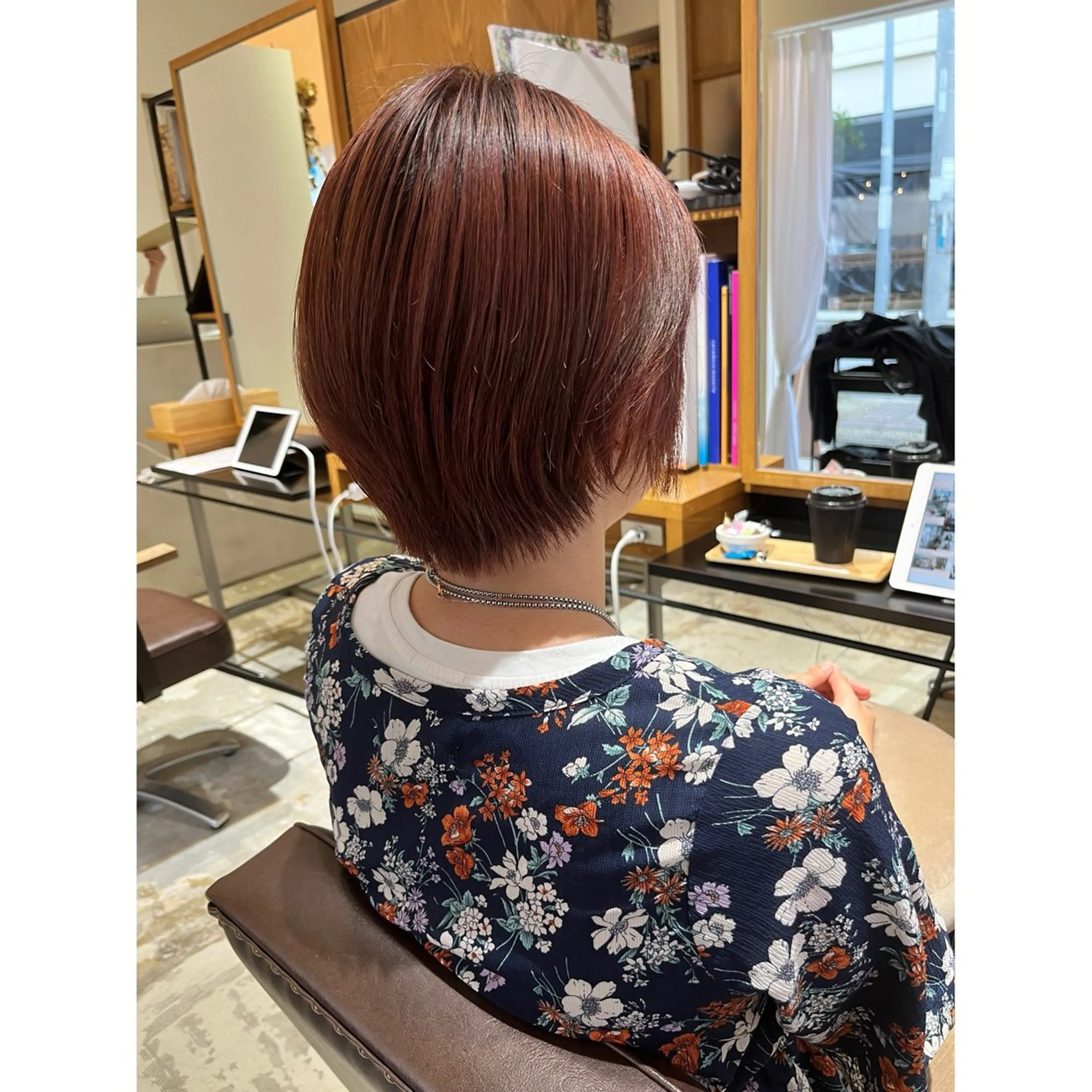 ショート カット ヘアカラー 喜友名洸季 anoneのヘアスタイル