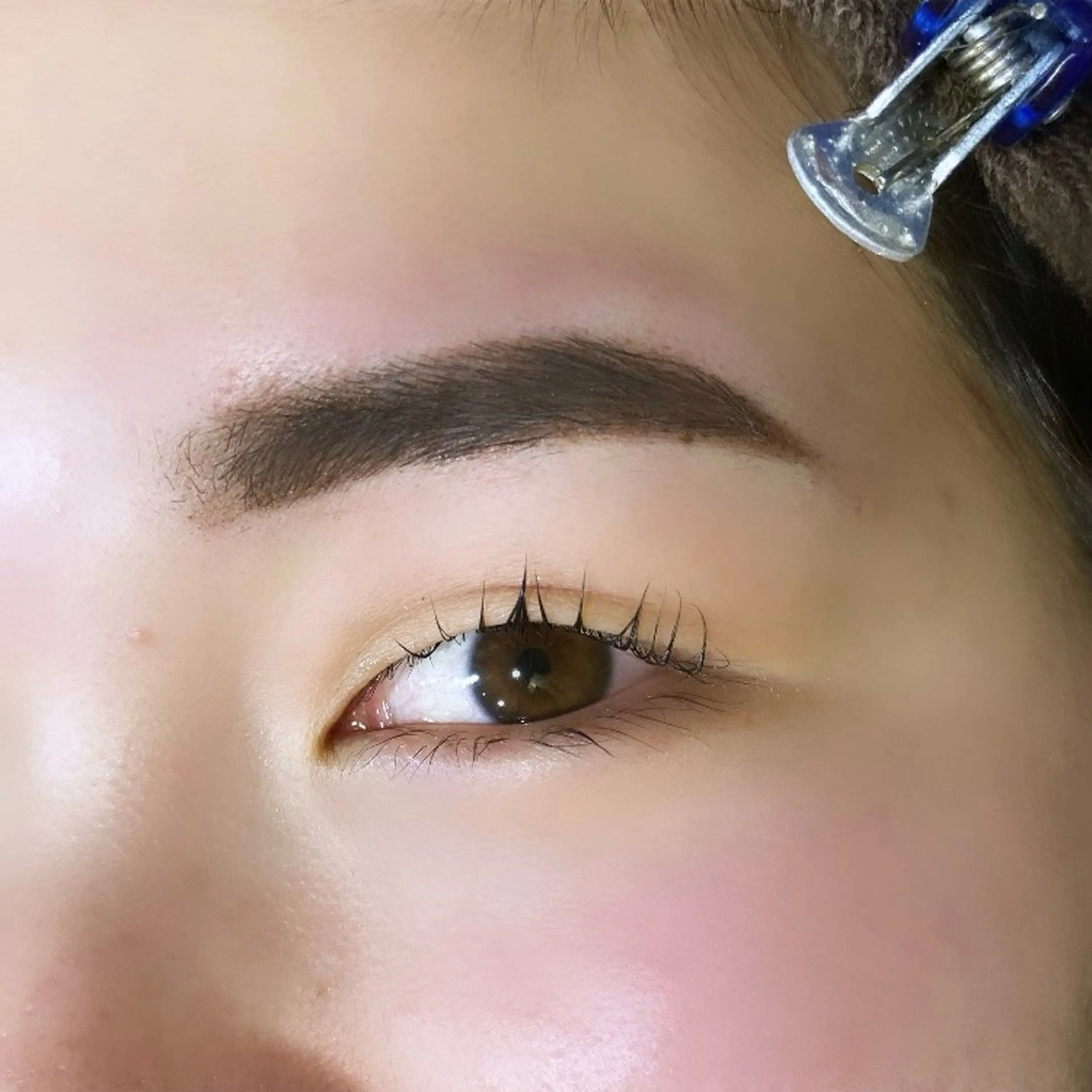 アイブロウ マツパ ぱく みやんのヘアスタイル