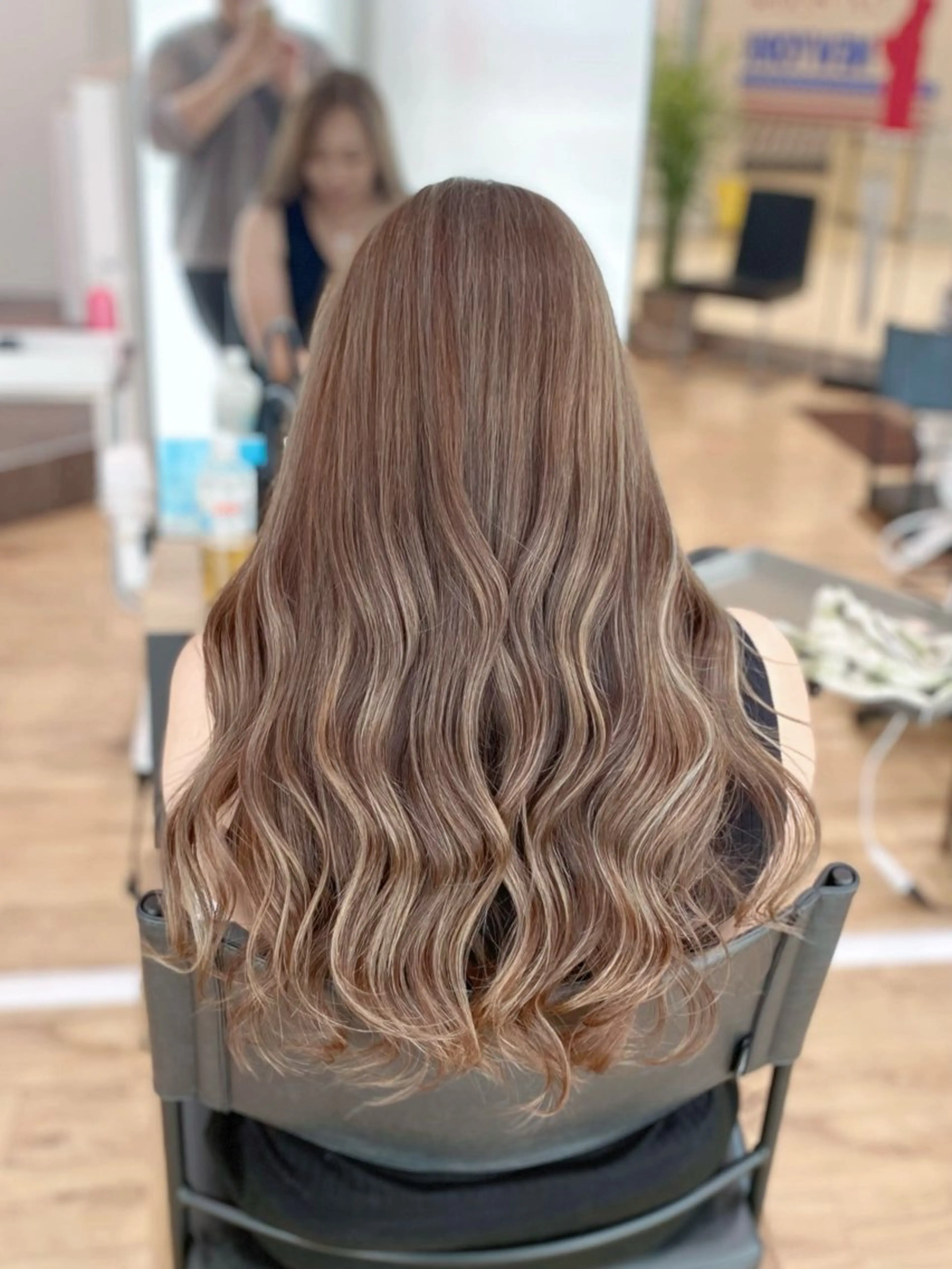 ロング カラー カット ヘアカラー 滝口 瑞季のヘアスタイル