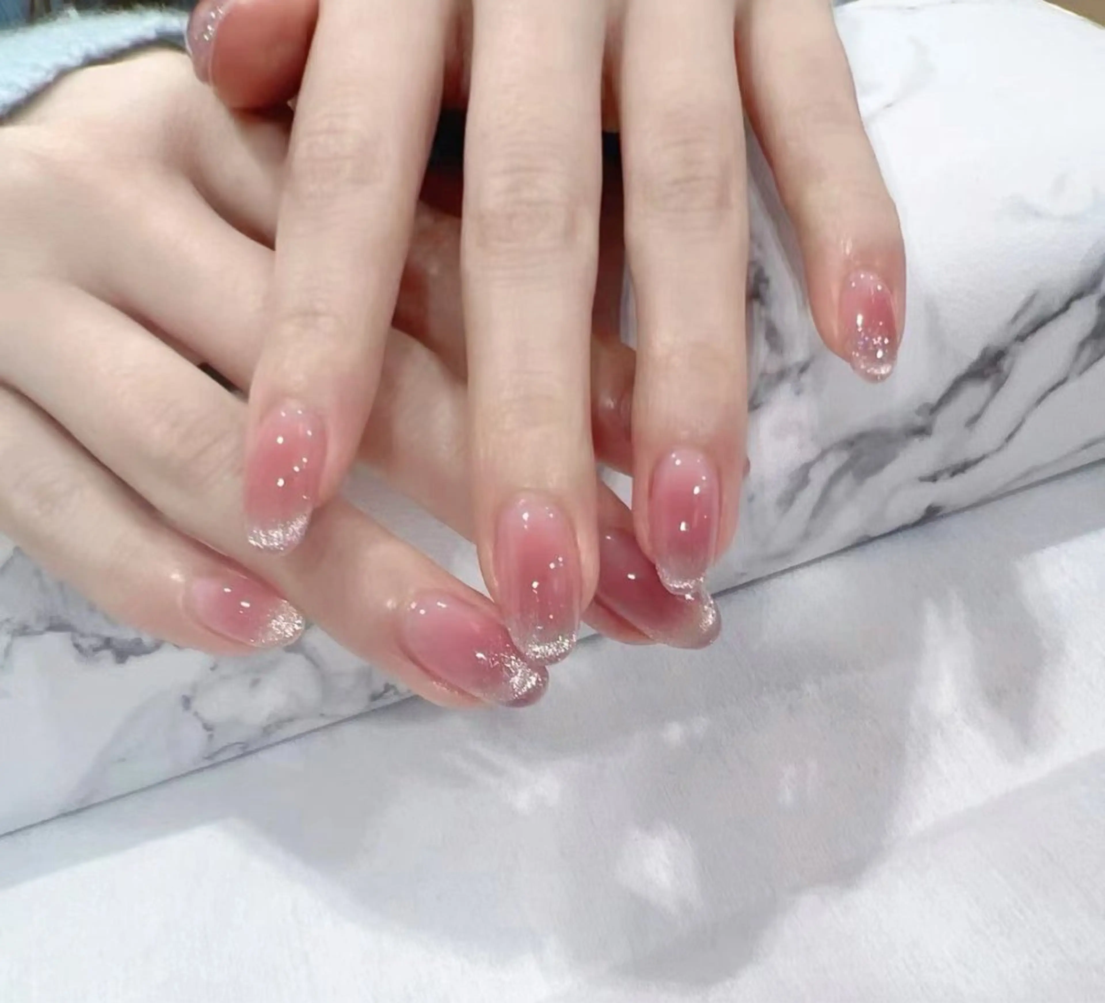 ネイル ハンドネイル 💗キラネイル💗 モチ最高のネイルデザイン