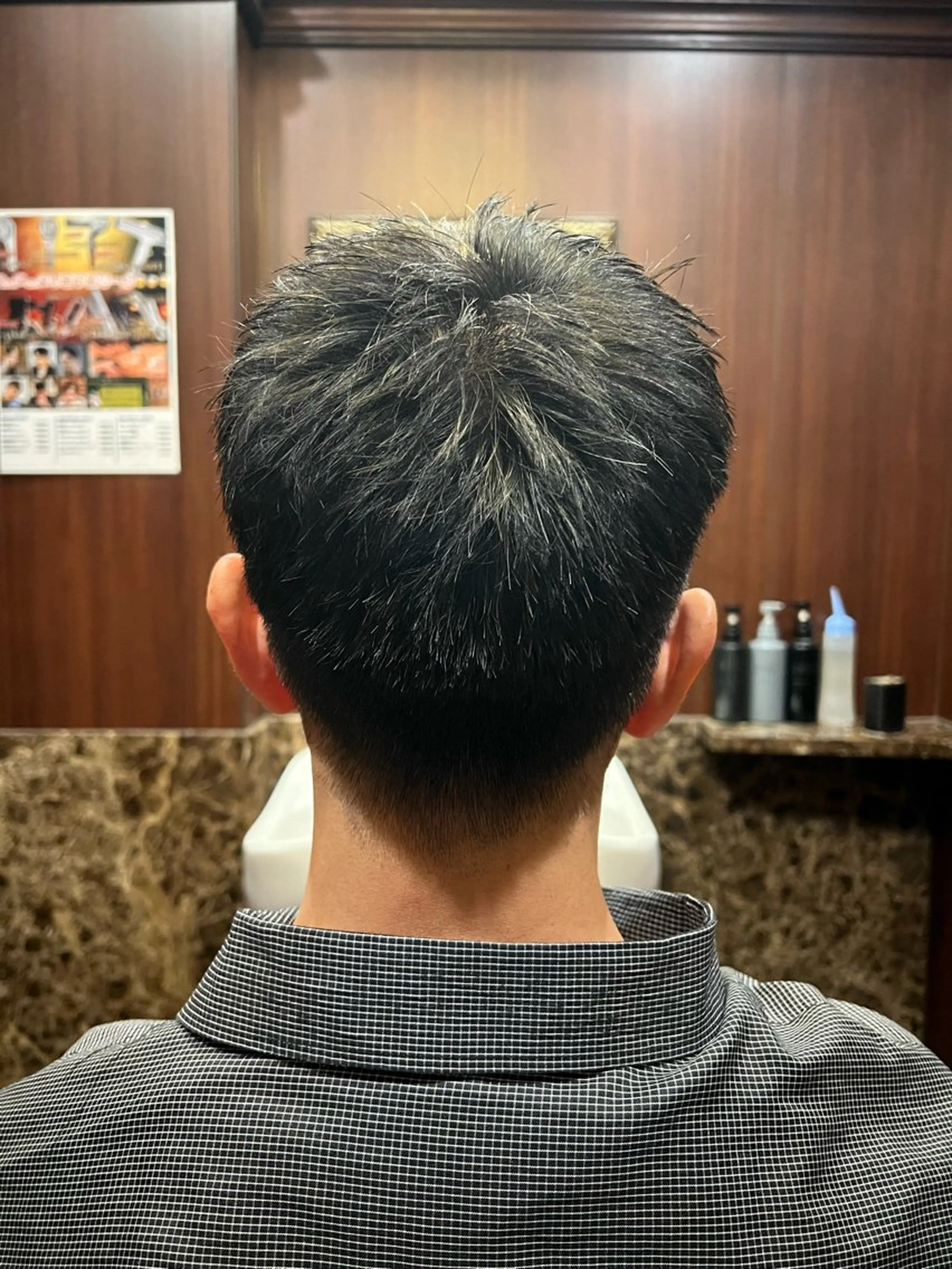 ショート ヒロ銀座バーバーショップ丸の内所属・秋山 琳太のヘアスタイル