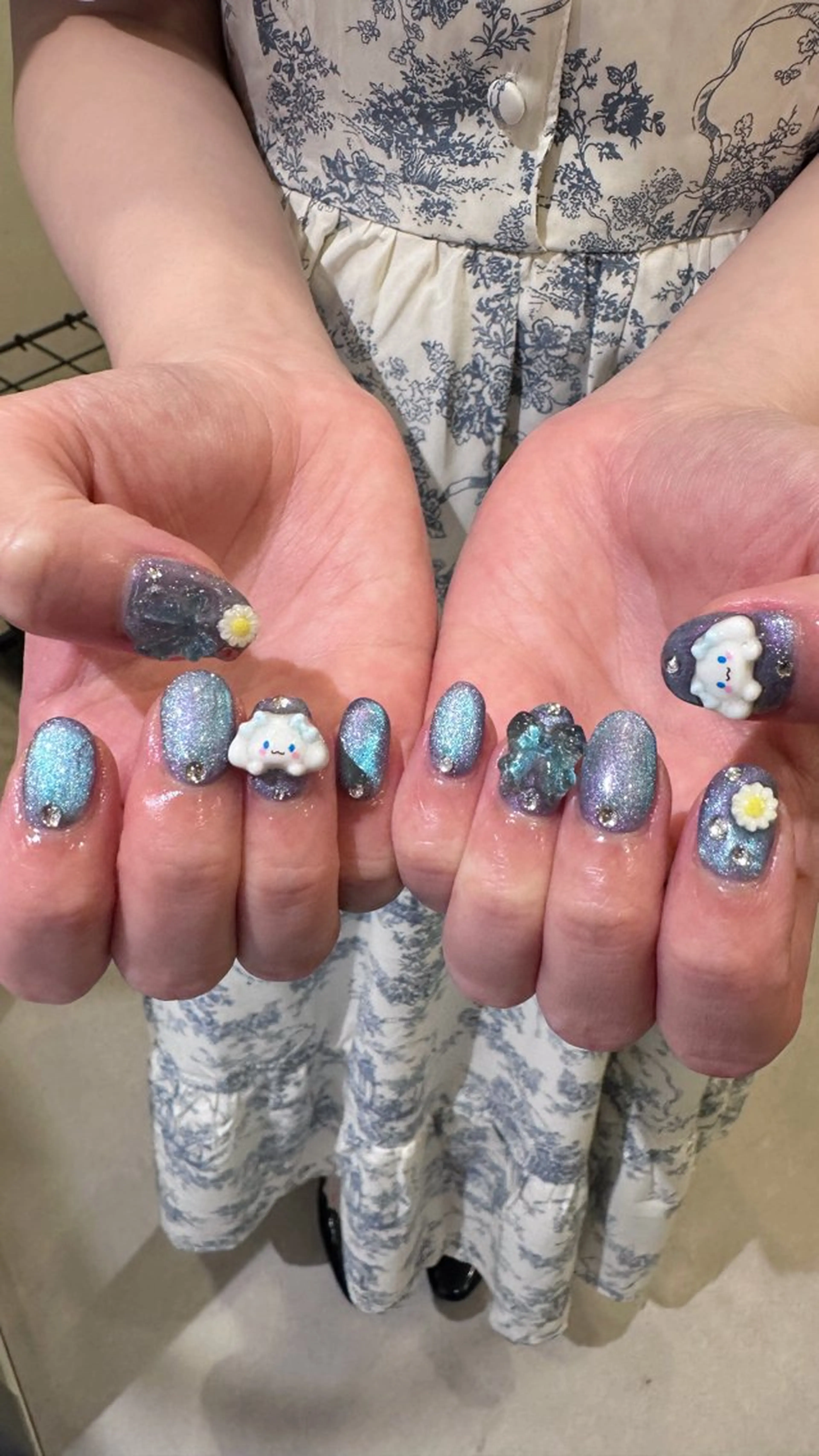 ネイル ハンドネイル 👽個性派ネイル🎀 komachiのヘアスタイル