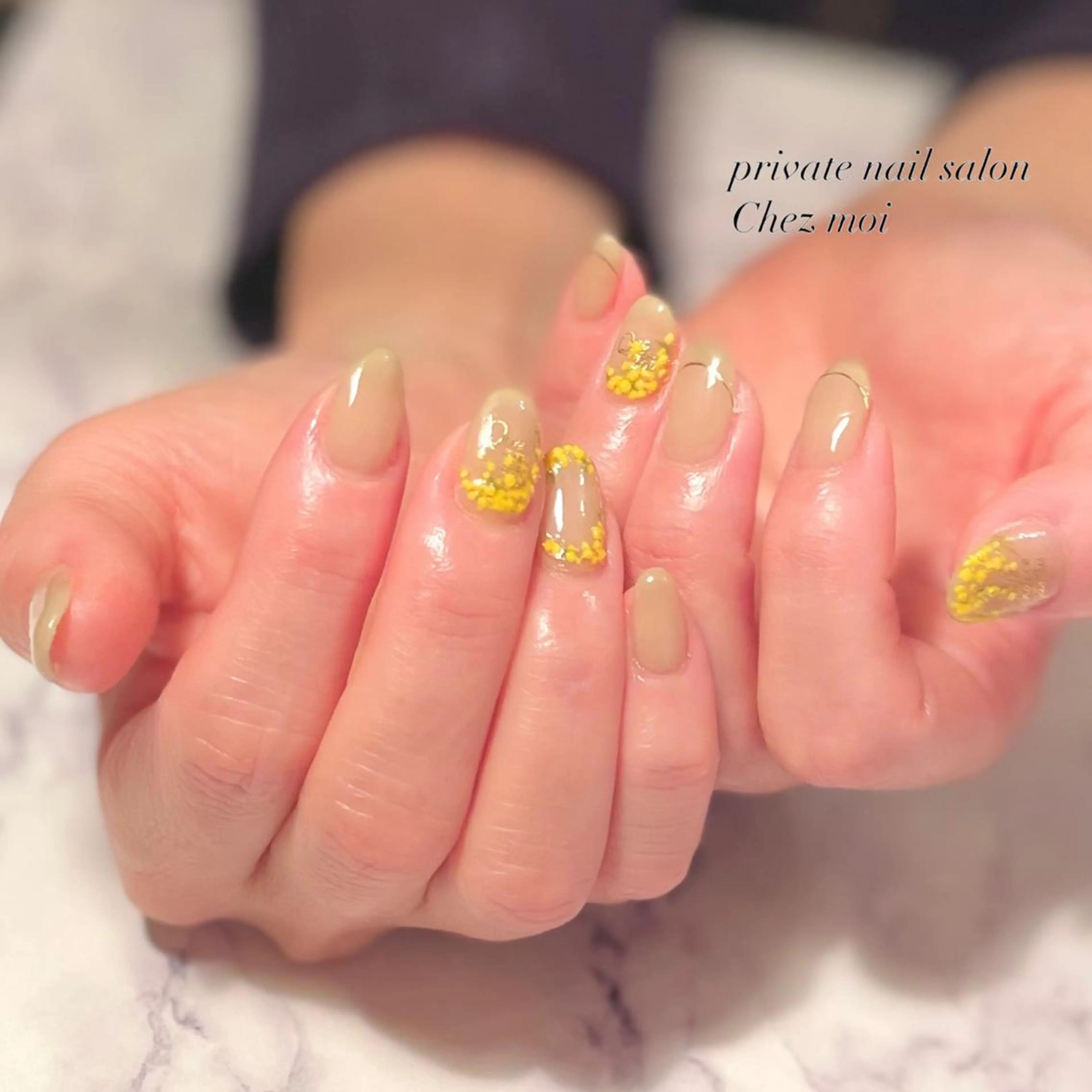 ネイル KOMINE TOMOKOのネイルデザイン