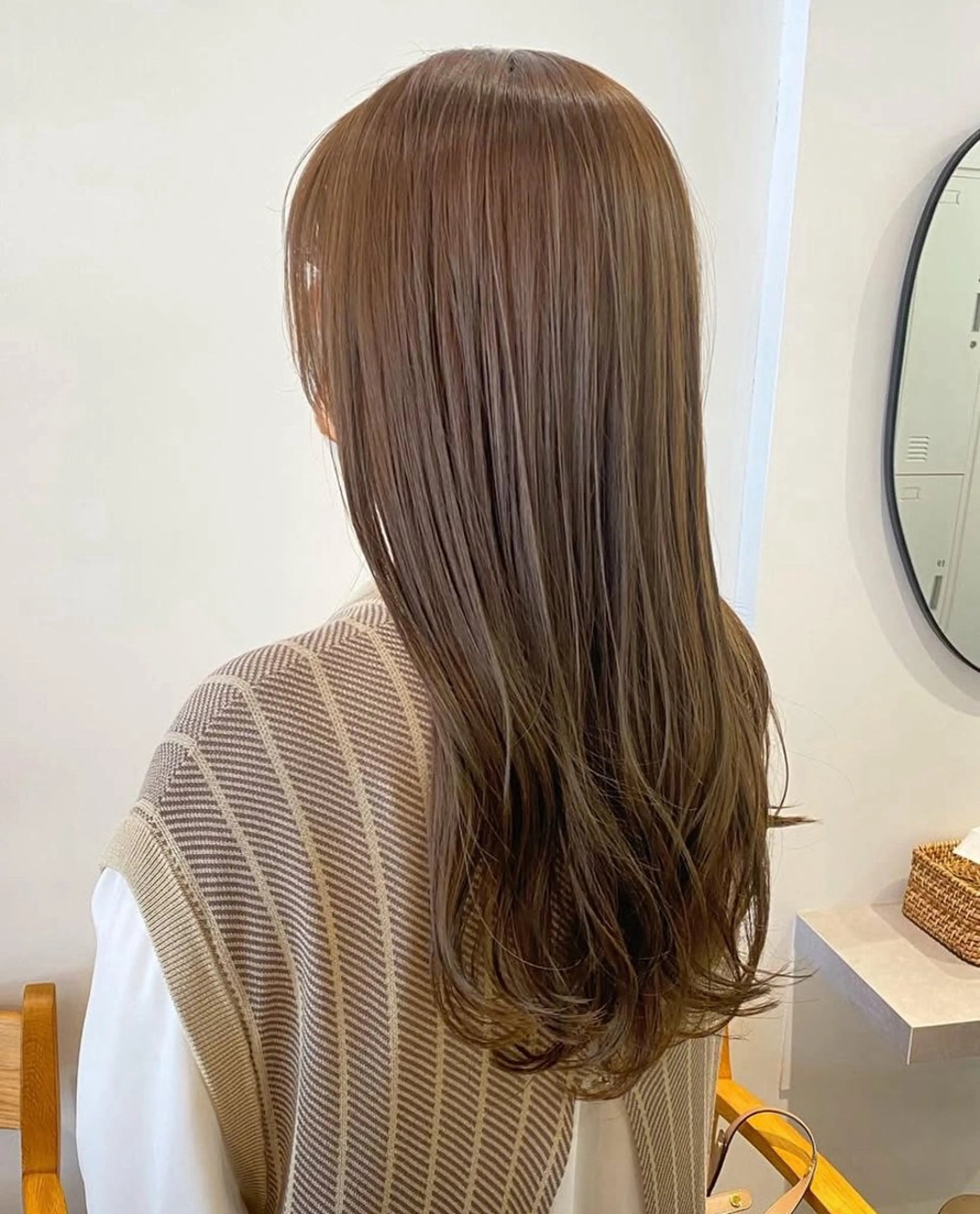 カラー ✨矯正募集✨ 川西詩乃のヘアスタイル