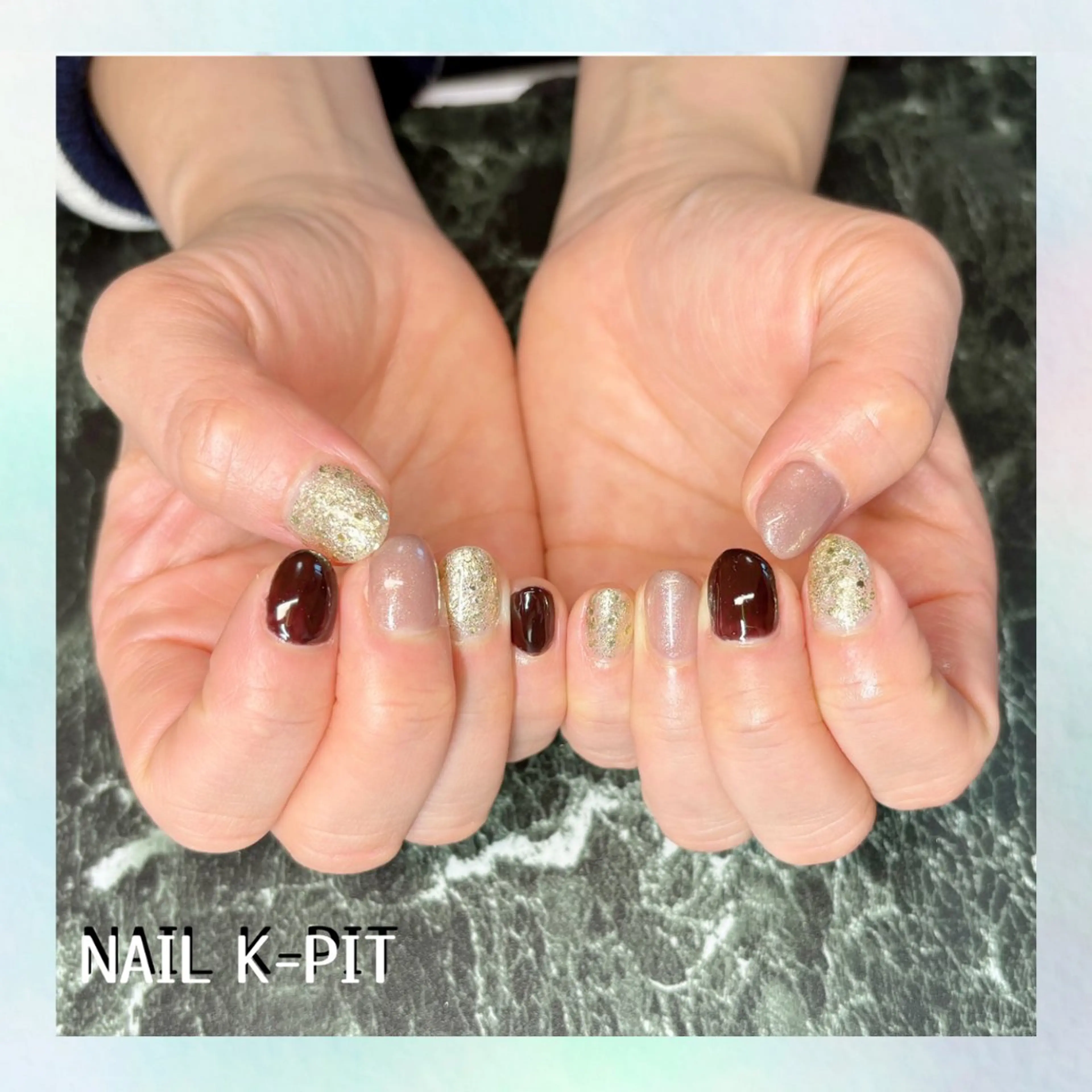 ネイル ブラウン キラキラネイル ハンドネイル NAIL K-PIT ネイル ケーピットのネイルデザイン