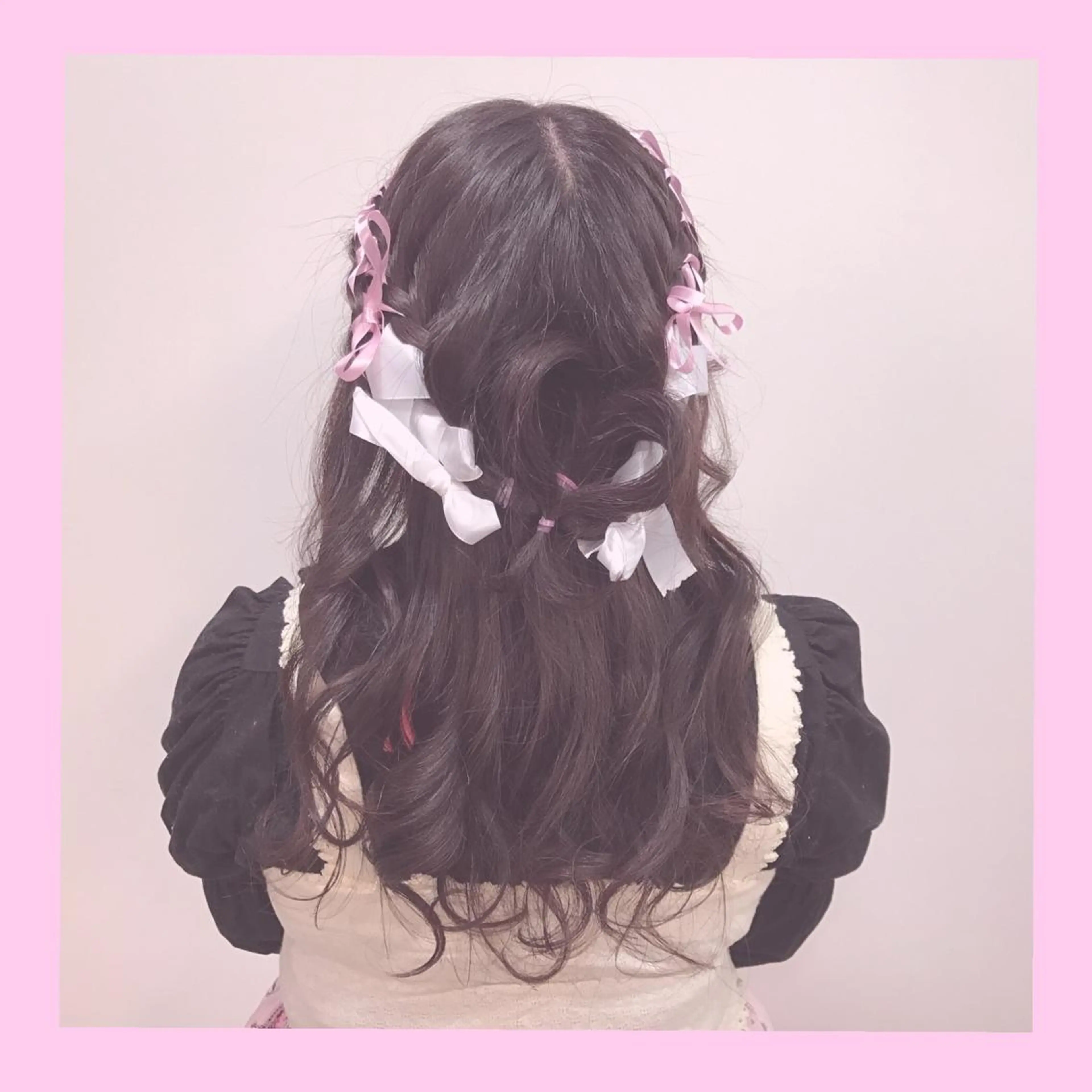 ロング ヘアアレンジ SHIN/レイヤー カット×クロスパーマのヘアスタイル