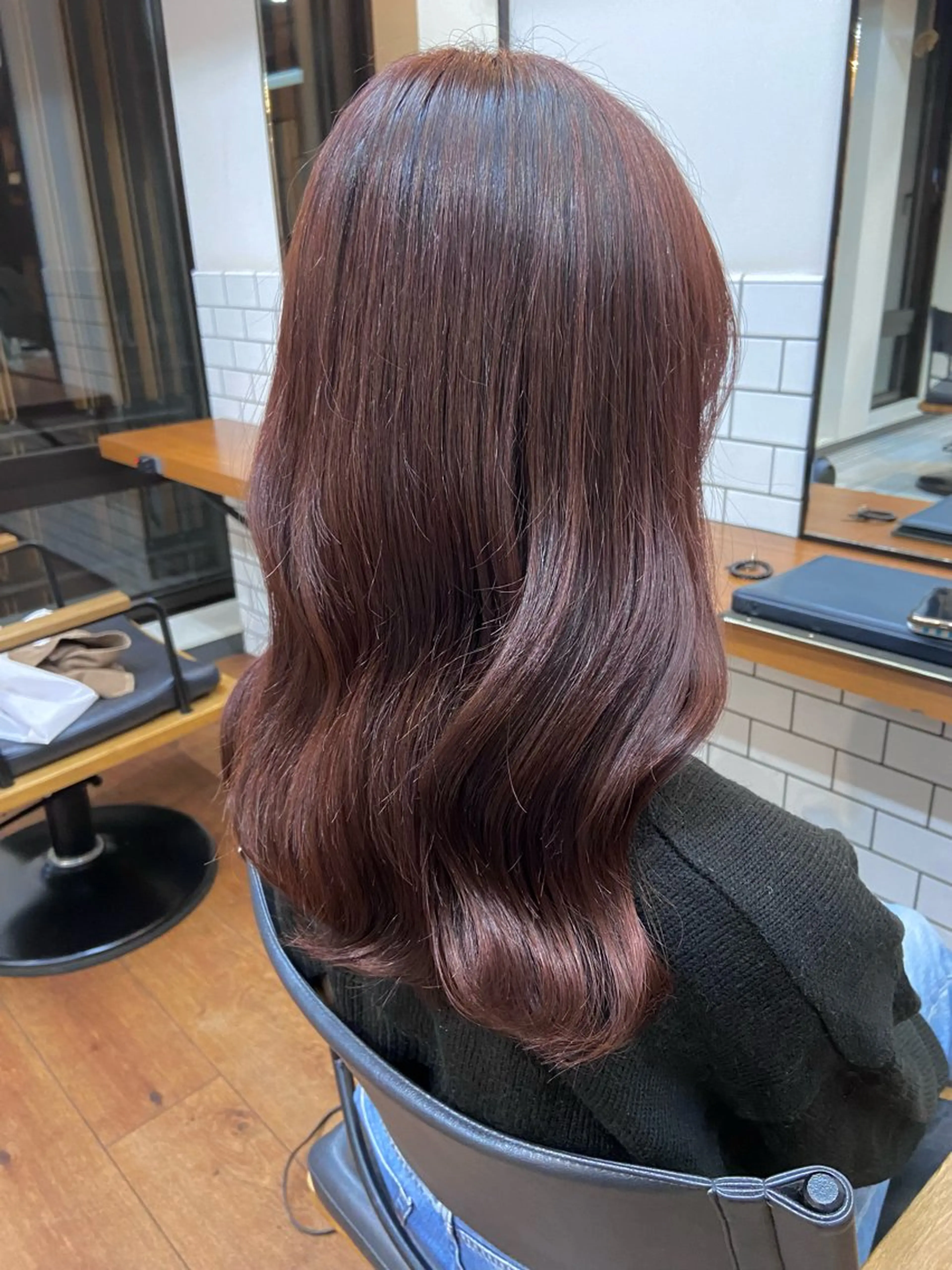 セミロング ヘアカラー トリートメント 透明感カラー｜ める🎀のヘアスタイル