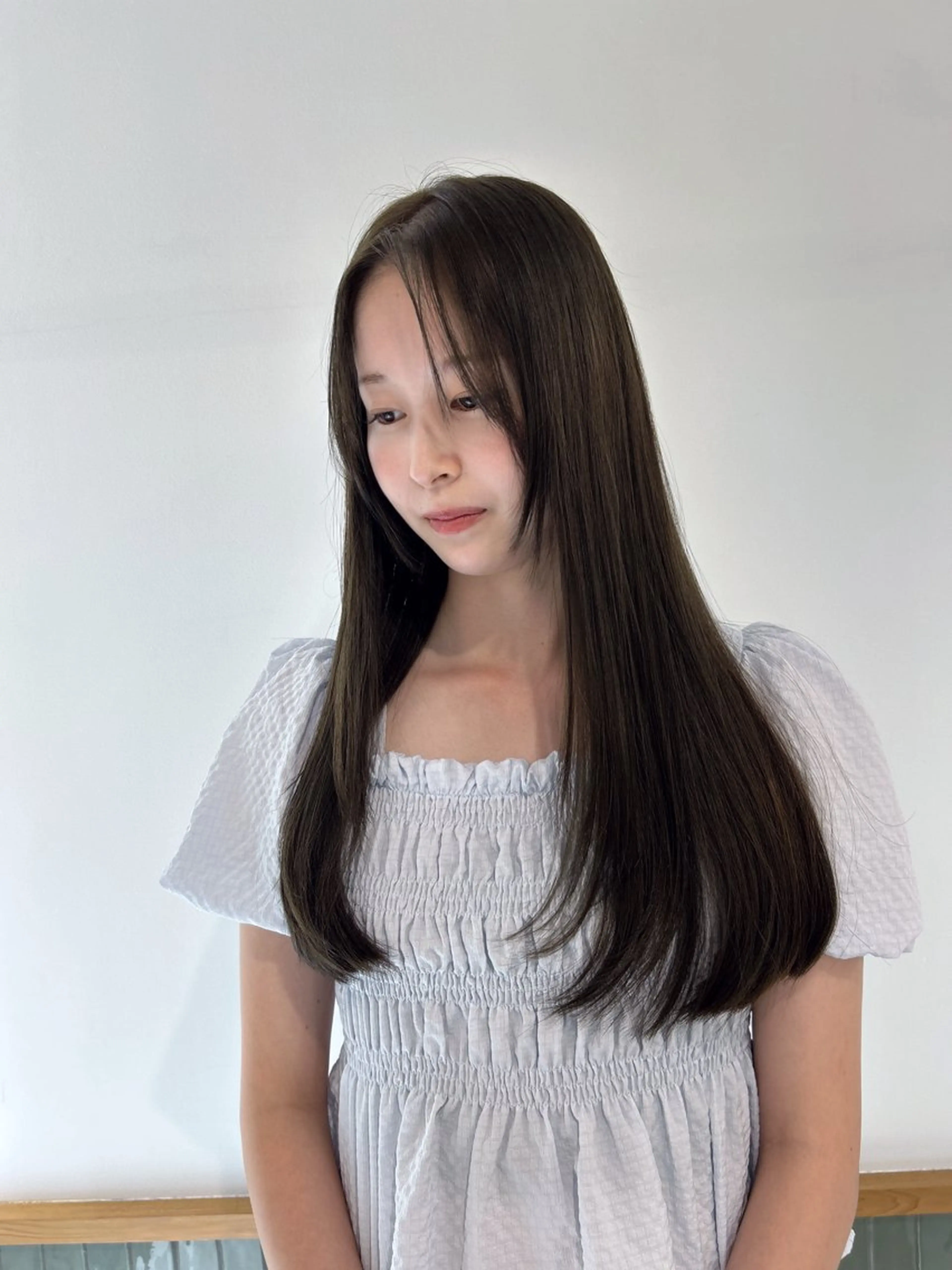 ロング カラー ヘアアレンジ 透明感カラー 顔まわりレイヤー レイヤーカット ヘアカラー 【代表】 たき〜のヘアスタイル