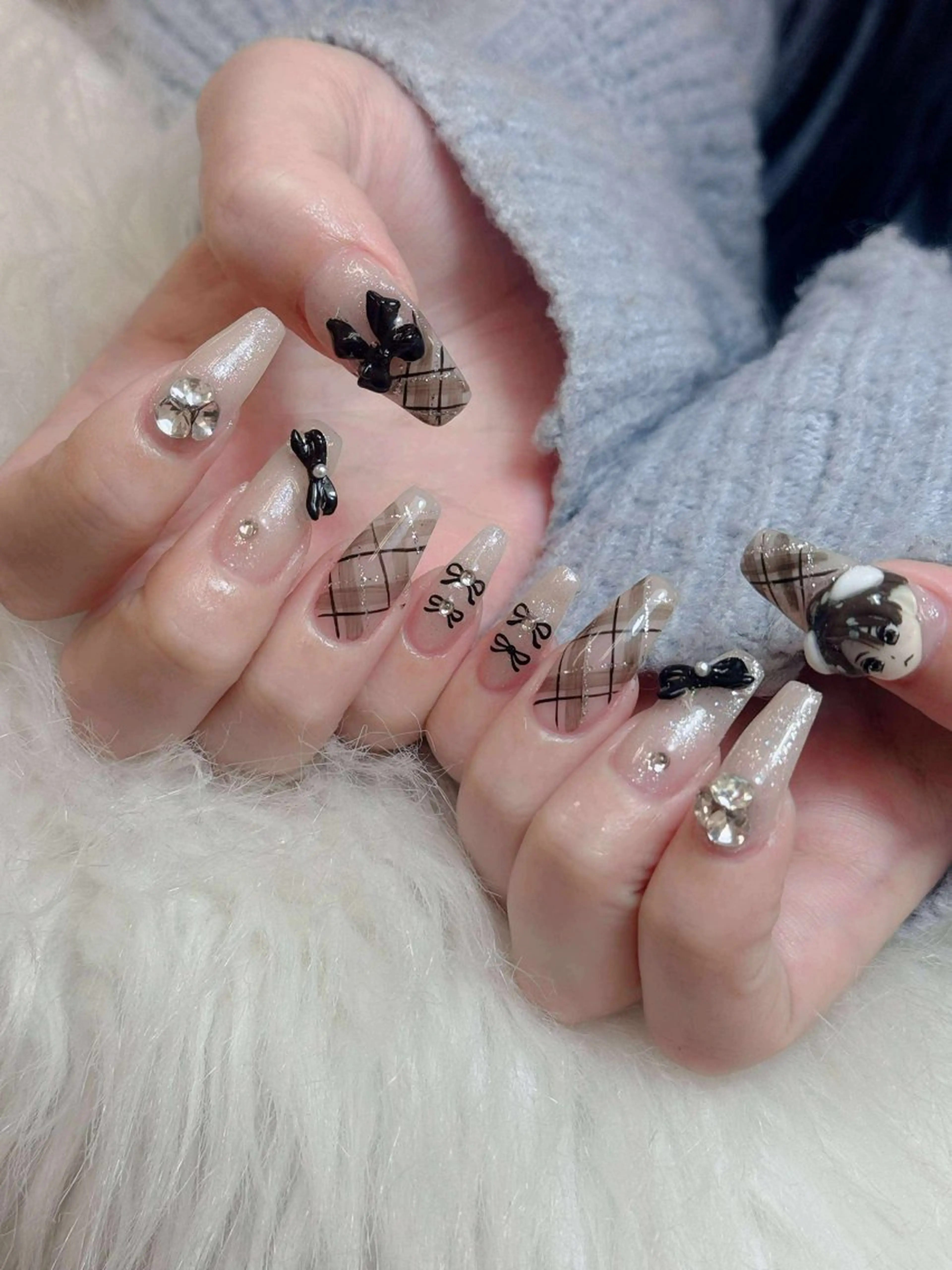 ネイル オーロラネイル チークネイル フットネイル フレンチネイル 韓国ネイル Lumi Nail 新大久保3‘のネイルデザイン