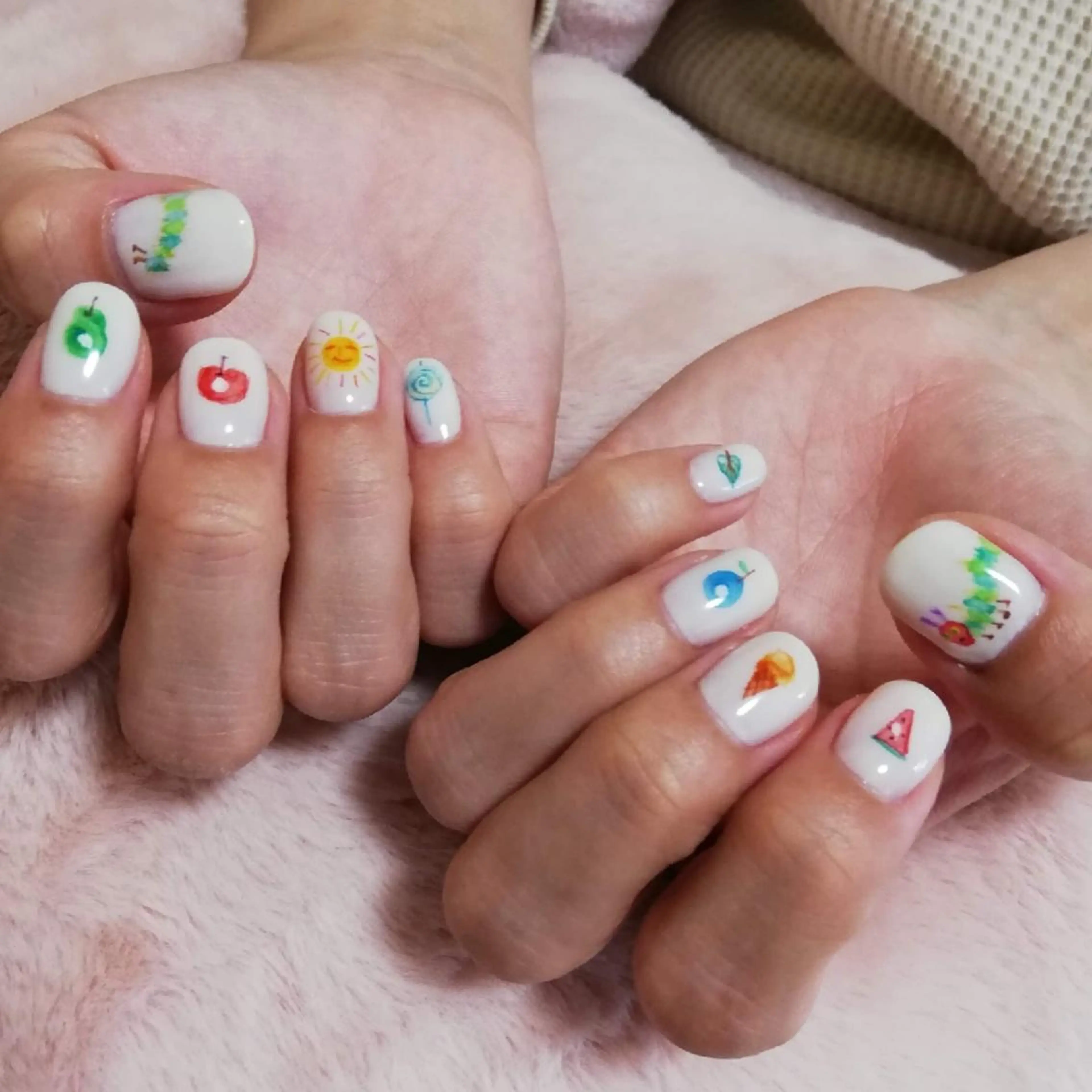 ネイル ハンドネイル ネイルサロンほっこり kanaのネイルデザイン