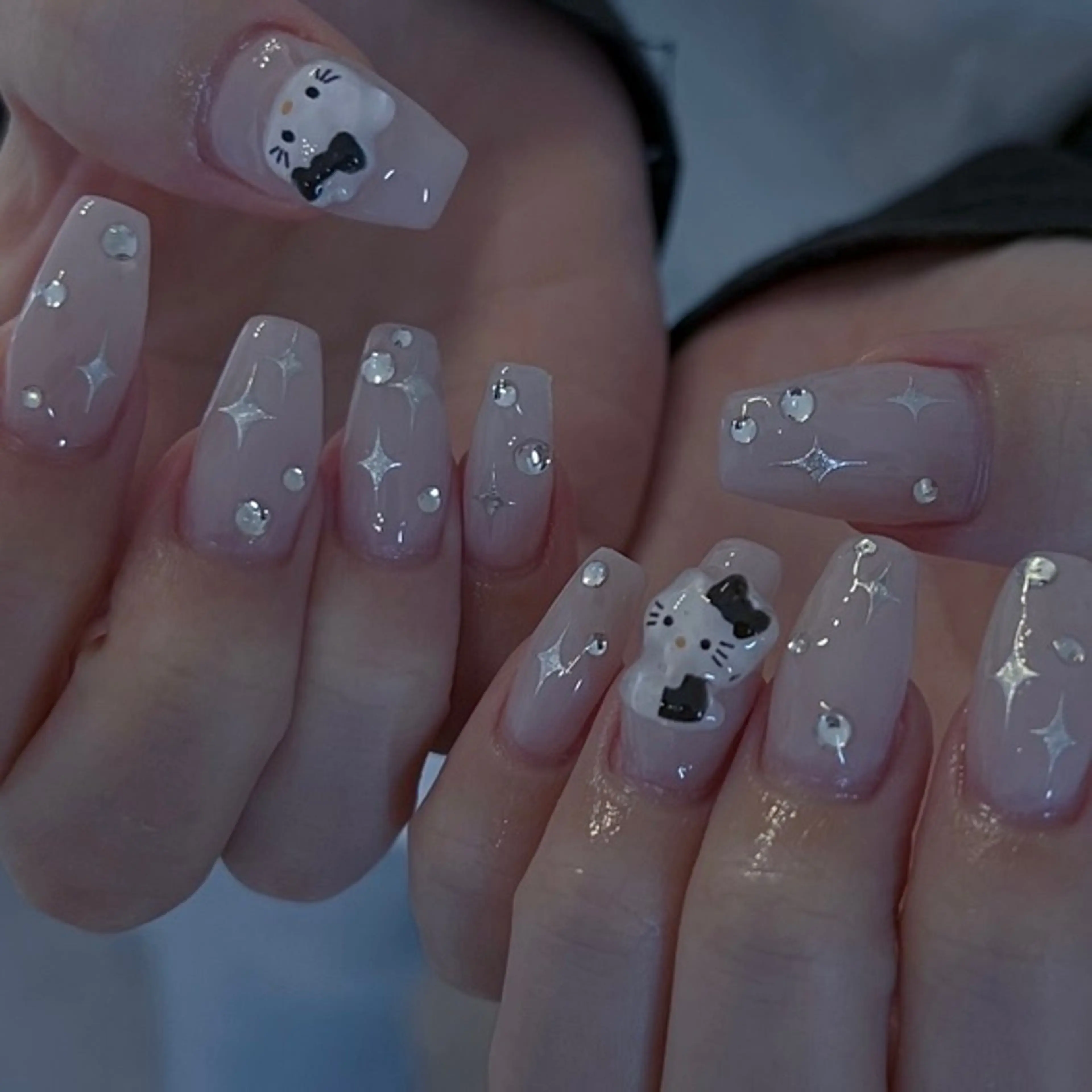 ネイル byeol  nail (ビョルネイル)所属・🌧byeol nail🤍のネイルデザイン