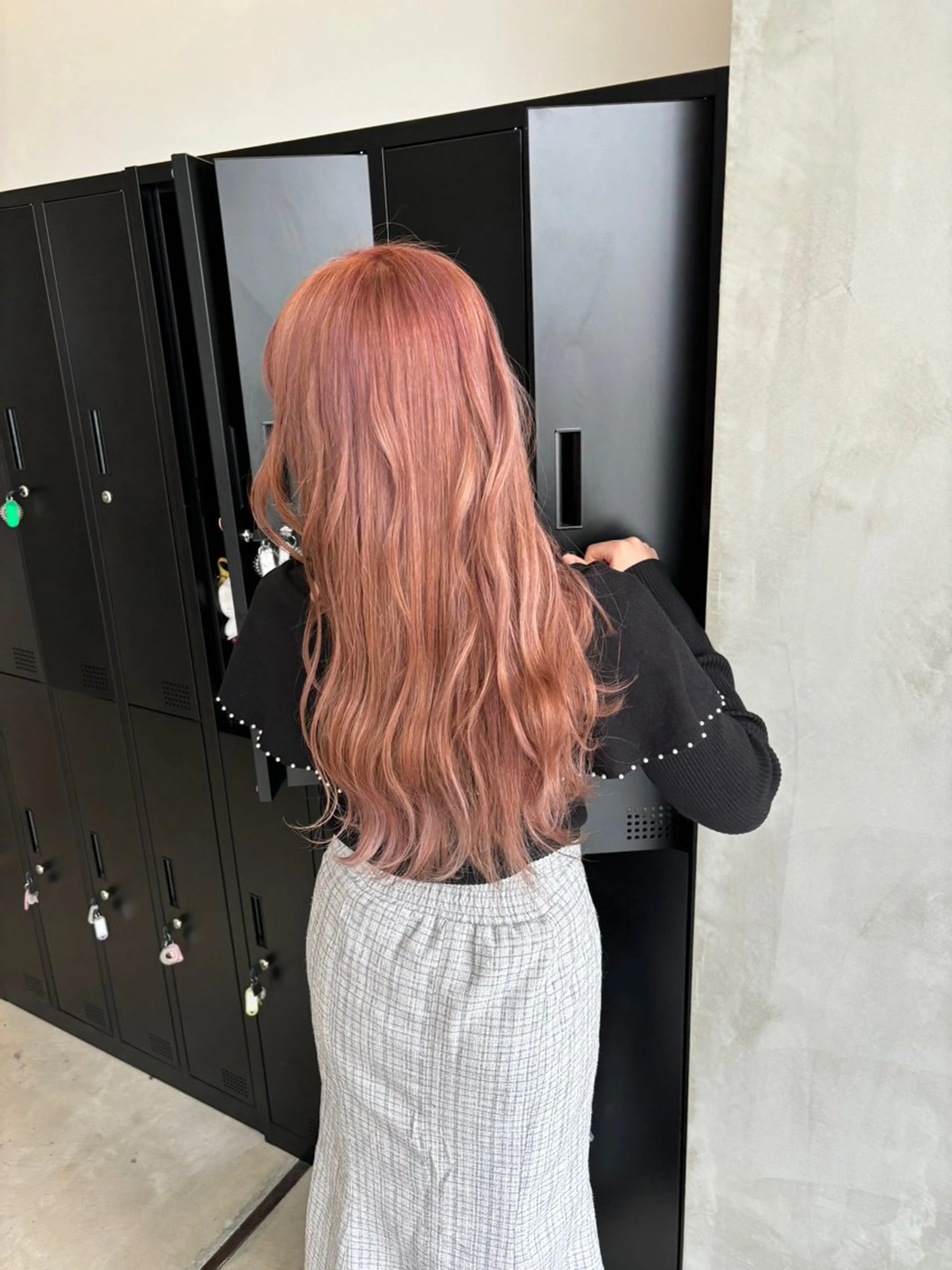 ロング カラー バレイヤージュ ブリーチ ケアブリーチ ダブルカラー イヤリングカラー 長谷川 湧のヘアスタイル