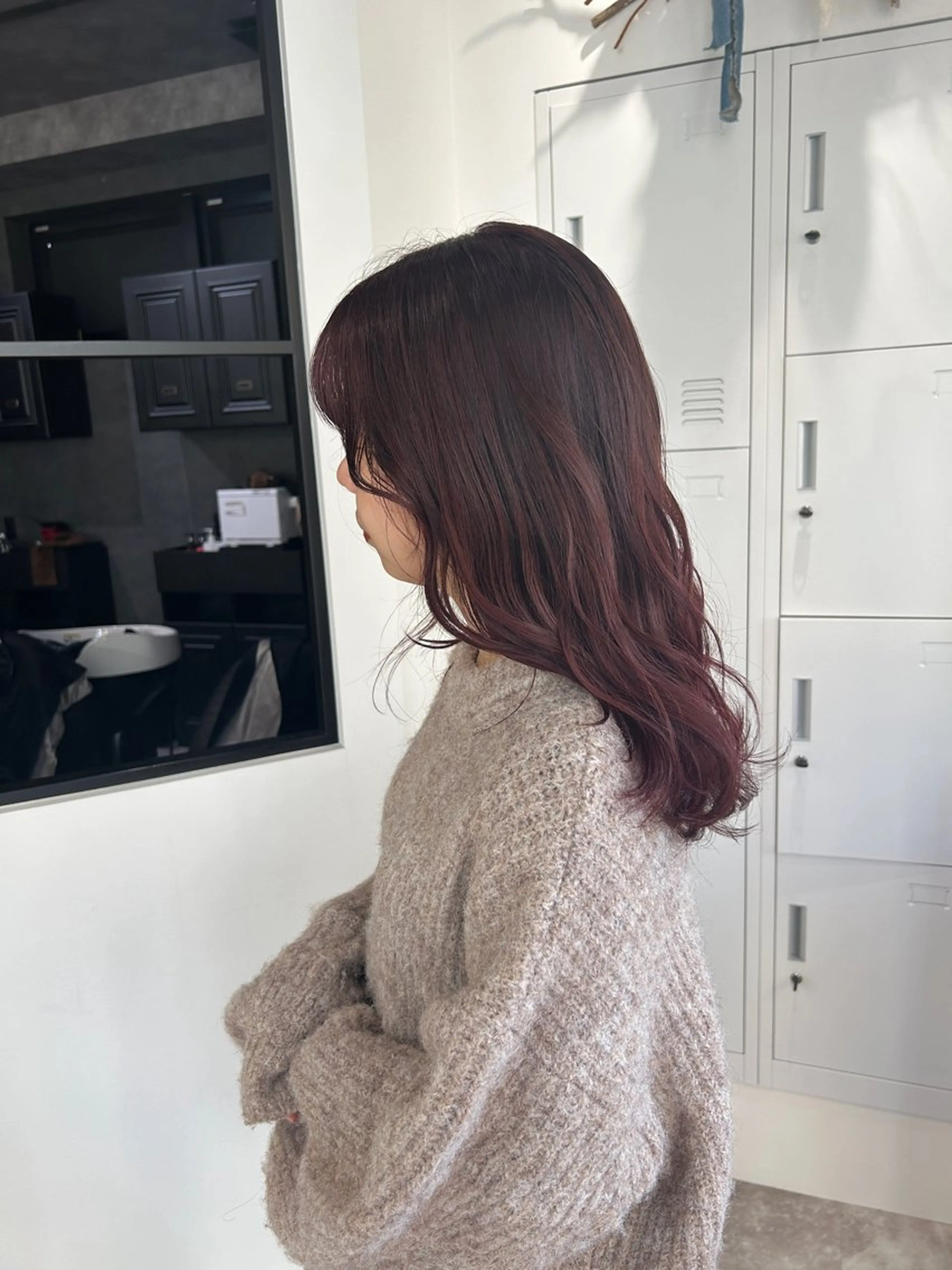 カラー 河野 いずみのヘアスタイル