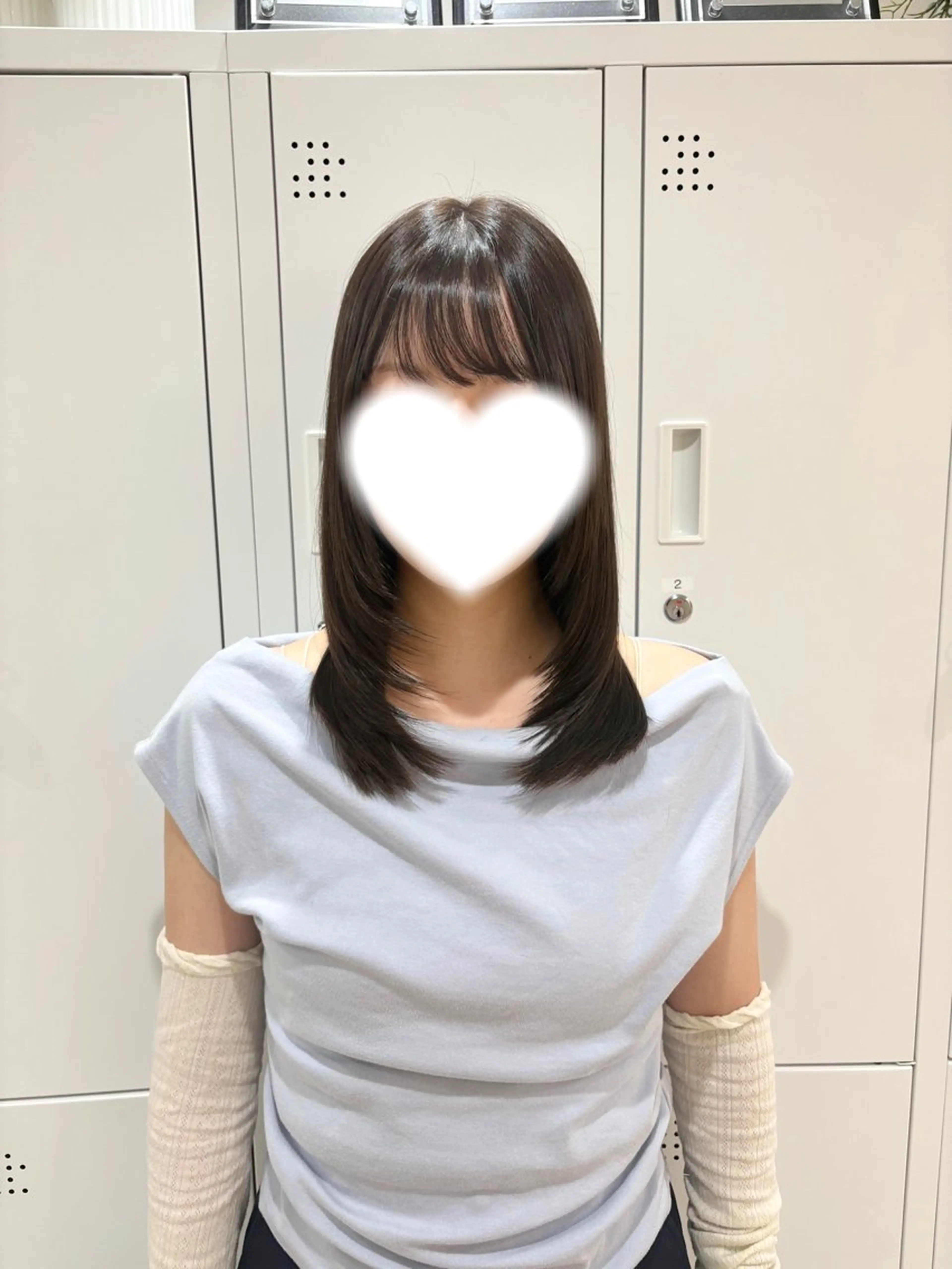セミロング カット ヘアカラー 🎀 Saera 🎀のヘアスタイル