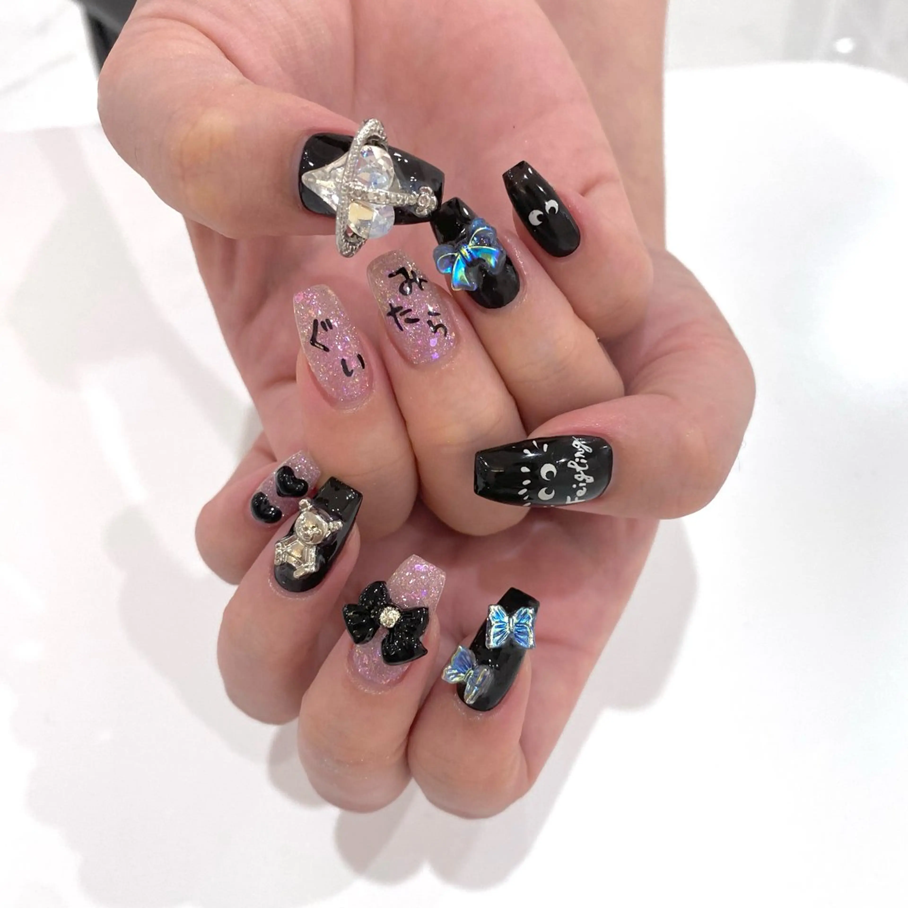 ネイル FLY Nail Salonのネイルデザイン