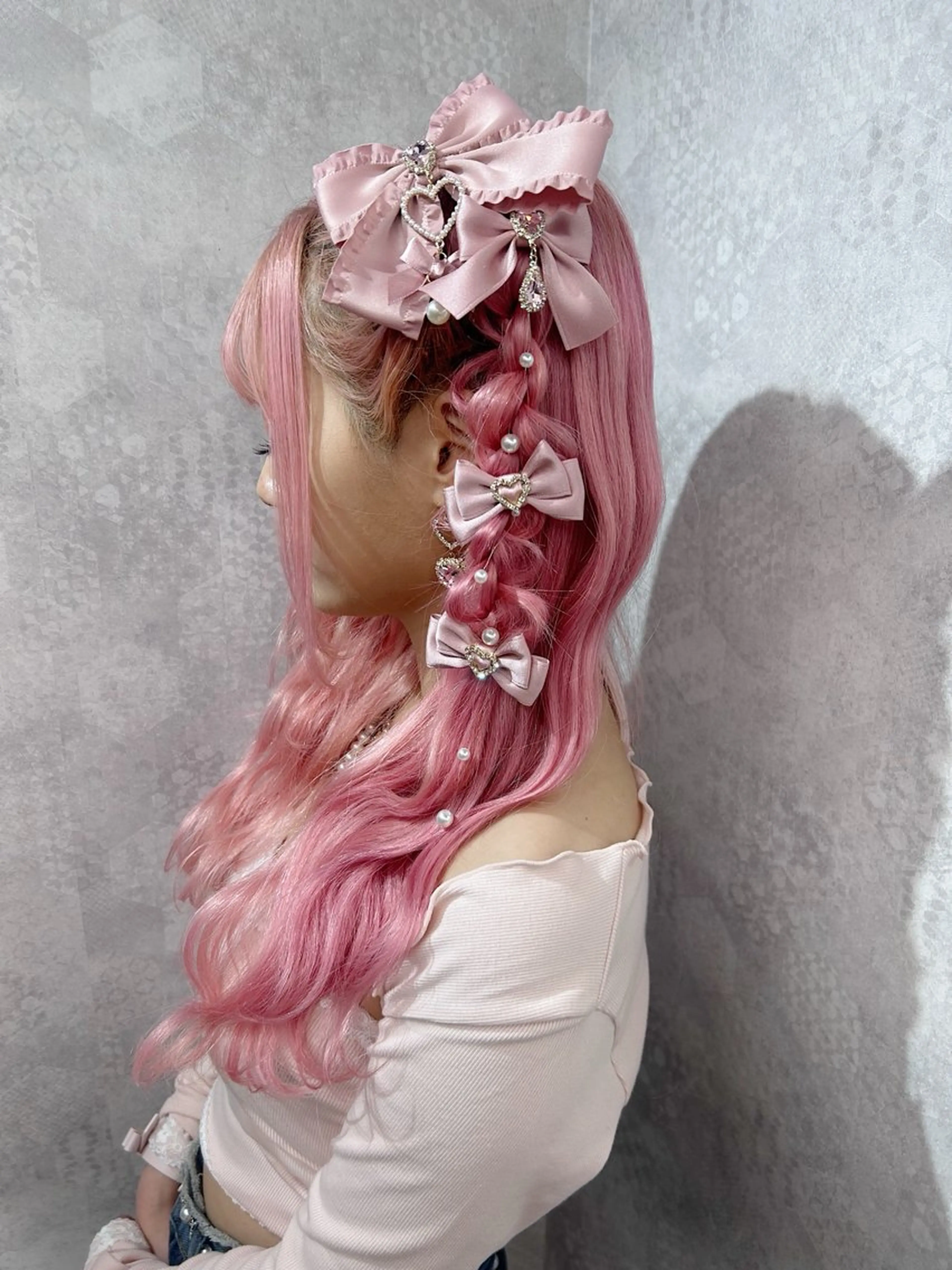ミディアム カラー ヘアアレンジ ヘアセット 💕誰より可愛い💕 ピンク🎀YUUKAのヘアスタイル