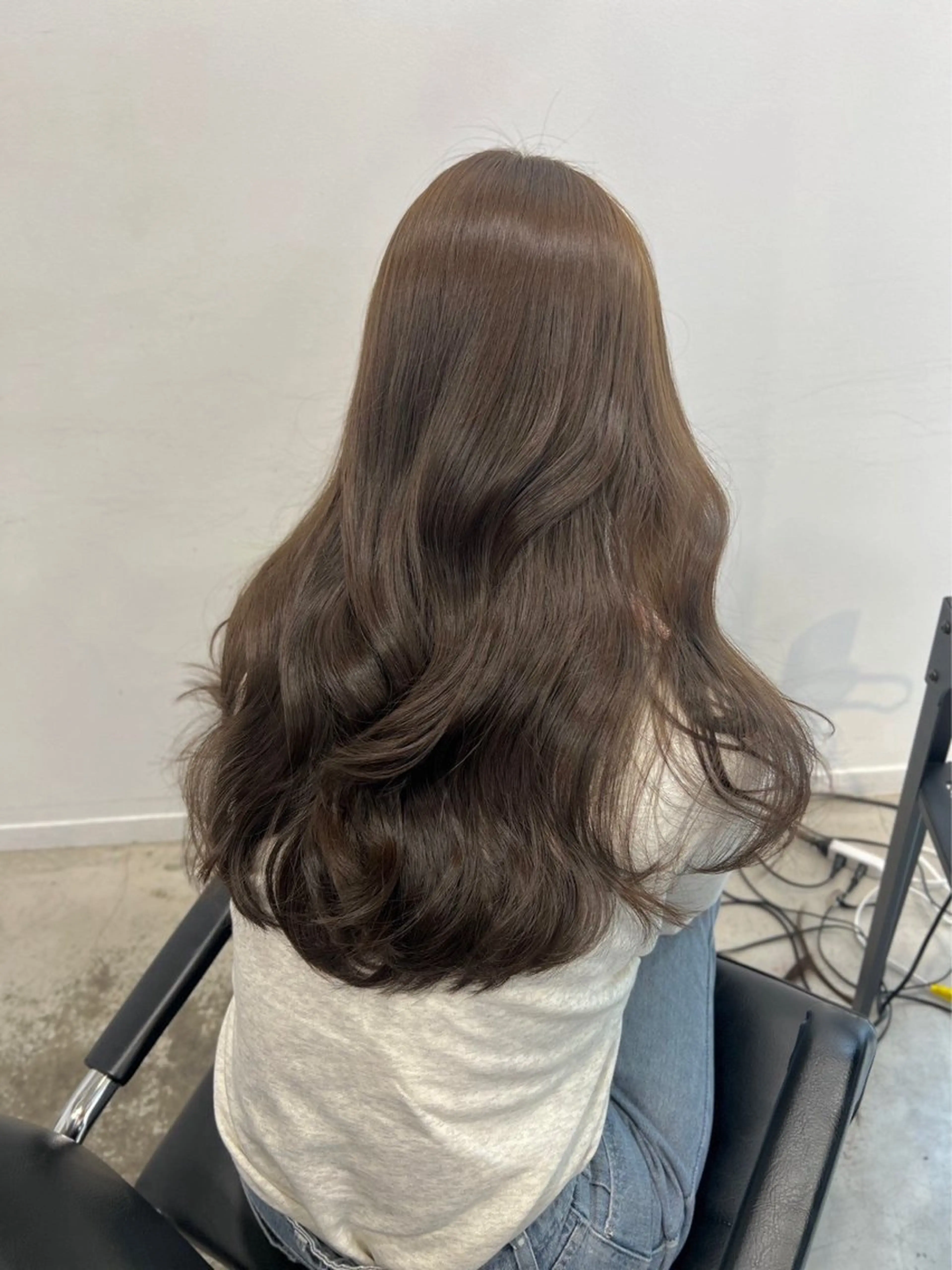 ロング カラー カット ヘアカラー トリートメント ヘアセット ザクザクレイヤー 🍀/カラー/小田のヘアスタイル