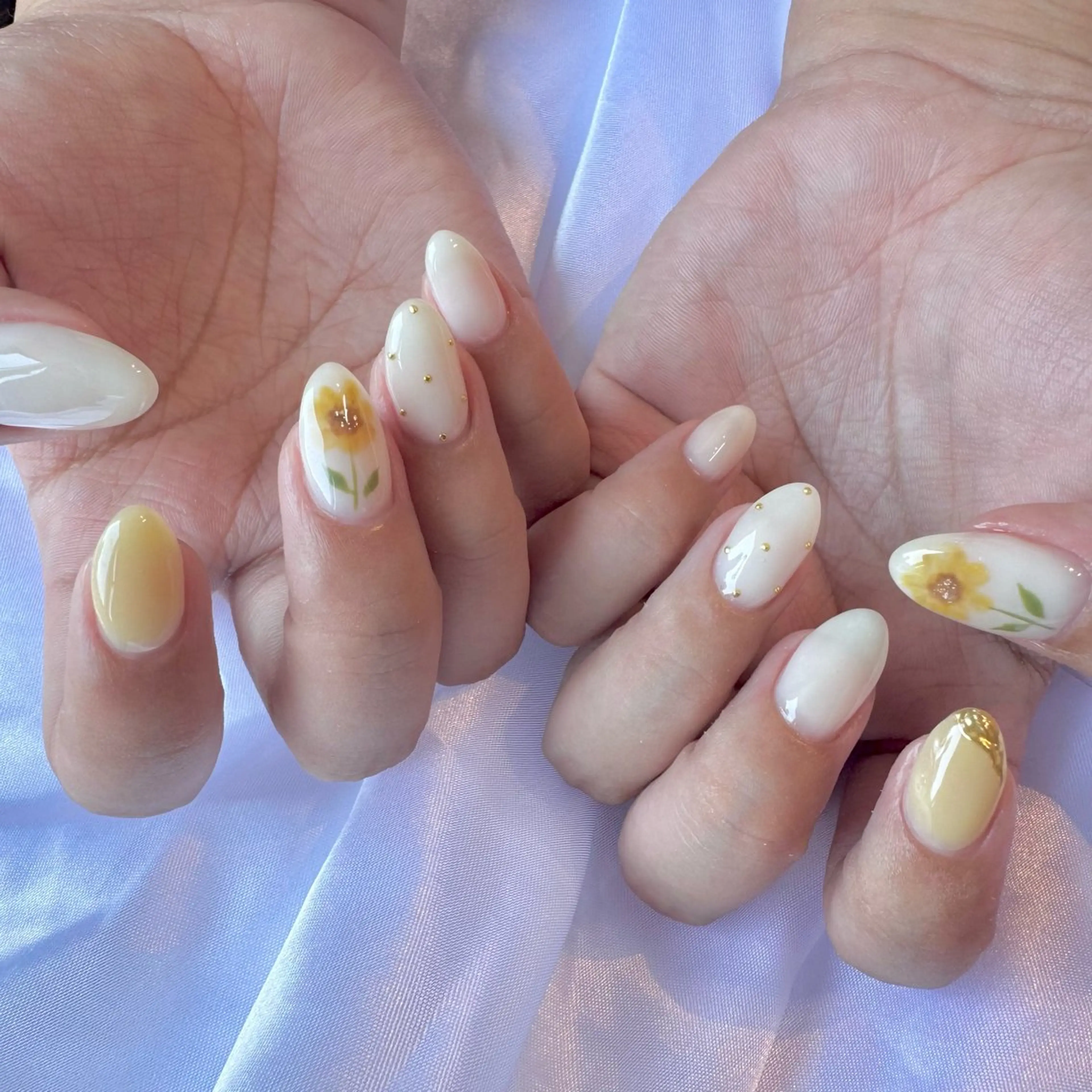 ネイル ハンドネイル nail salon e'mu💐のネイルデザイン