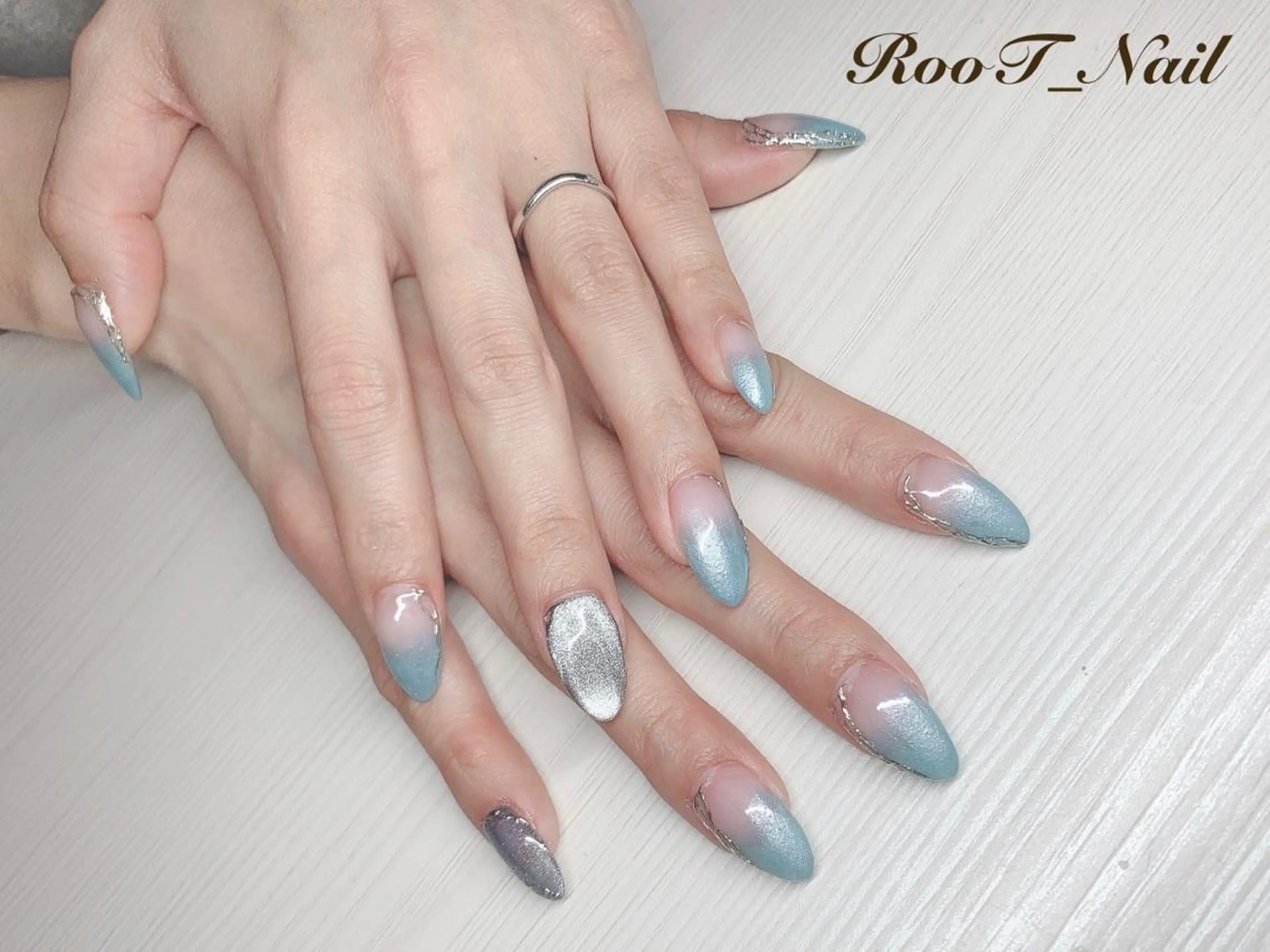 メンズ ネイル グラデーション マグネットネイル ハンドネイル RooT Nailのネイルデザイン