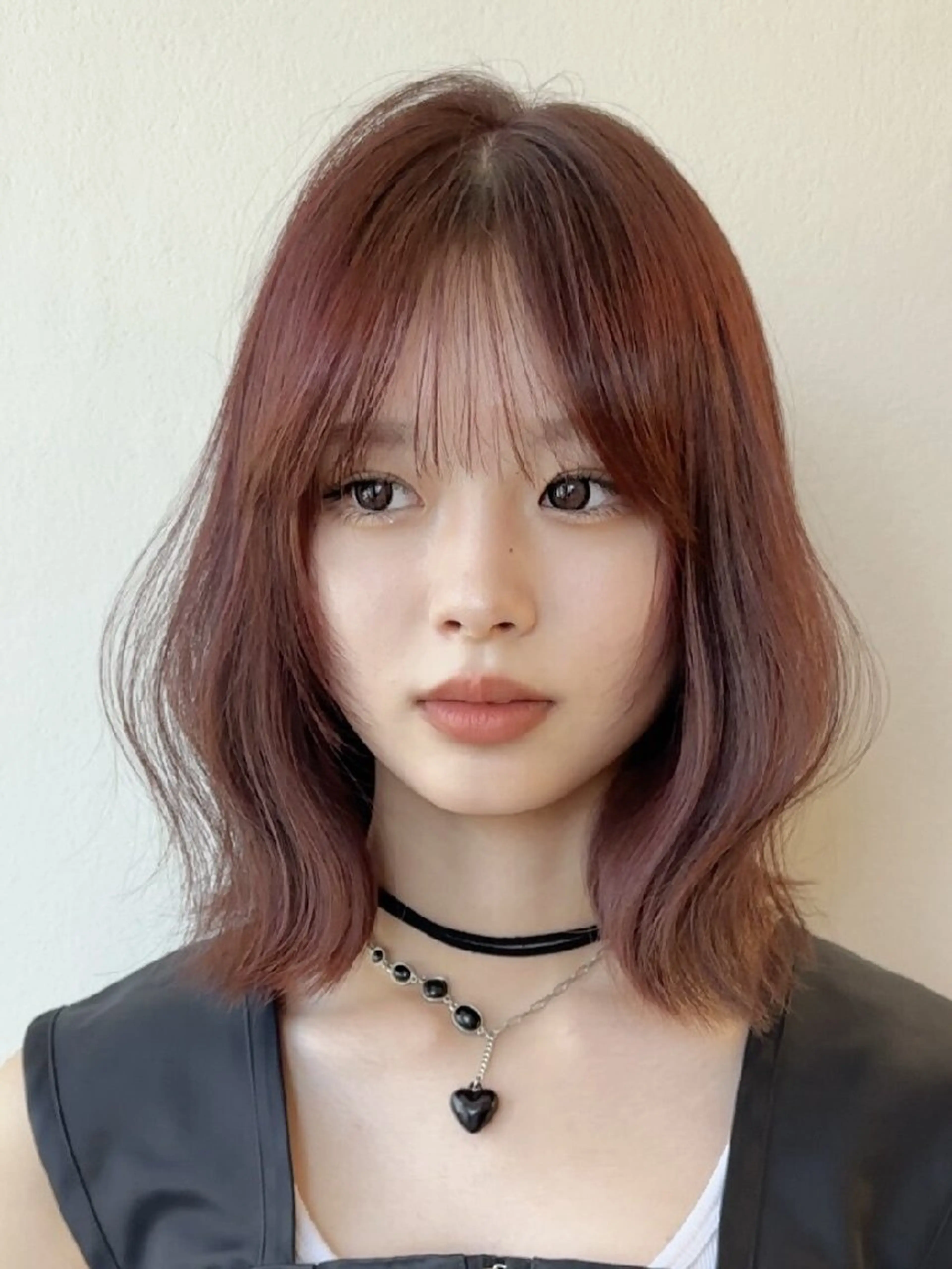 カラー ミディアム カット ヘアカラー トリートメント Lond Mirrorのヘアスタイル