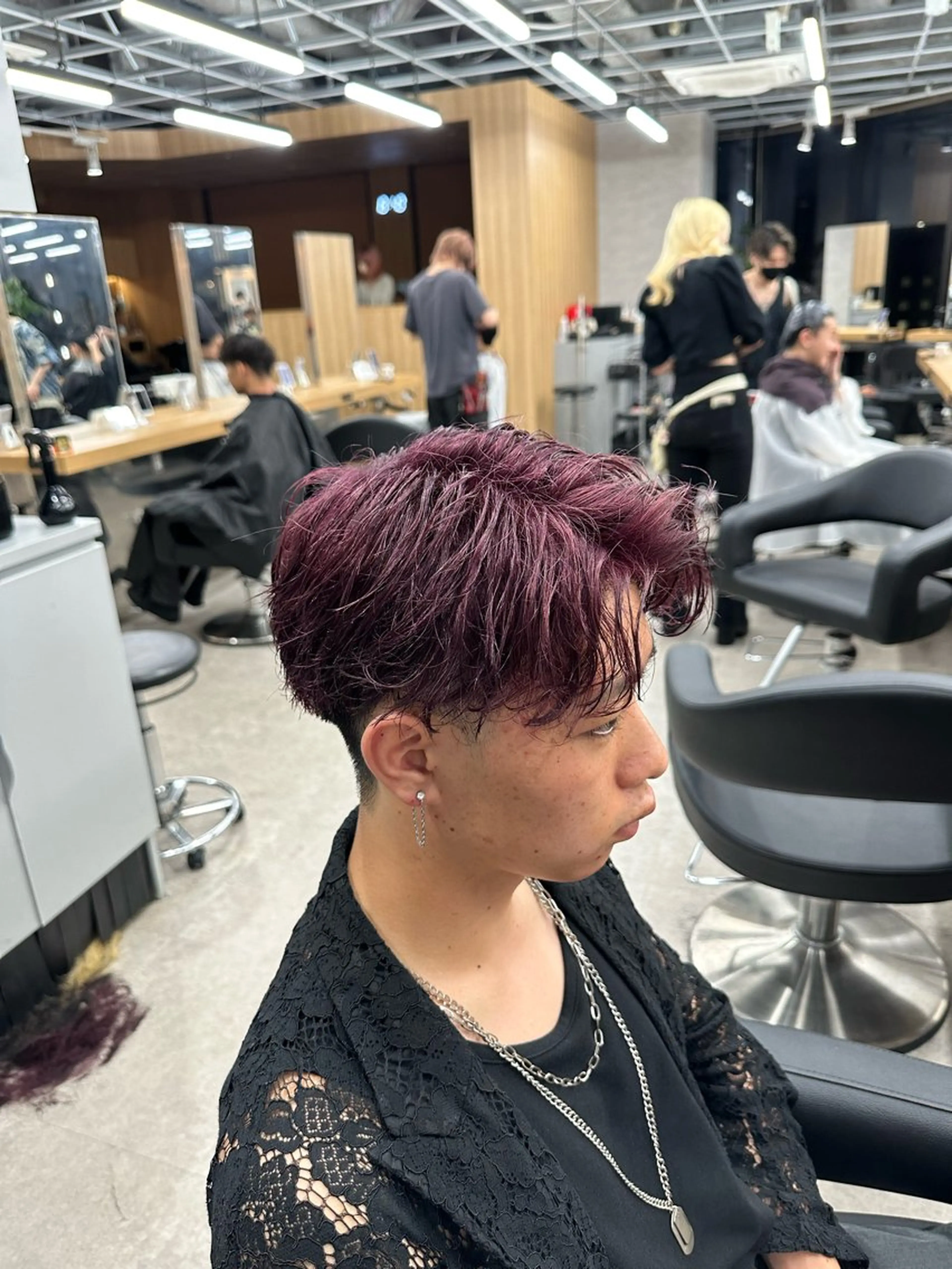 ショート カラー メンズ メンズブリーチ ブリーチ レッドカラー パーマ指名No. 1 /サエキカズマのヘアスタイル